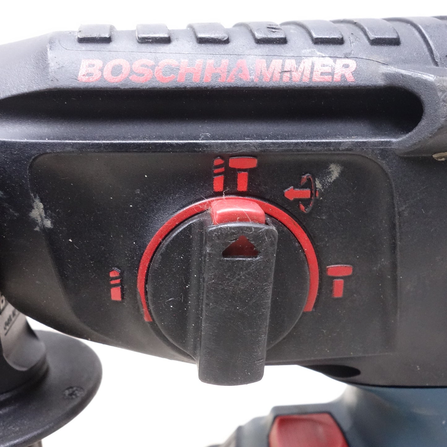 [送料無料] バッテリー2個！付属品付き◆BOSCH ボッシュ 充電式 ハンマードリル GBH 36 VF-LI 電動 工具 ハンマドリル 36V 充電器 コードレス◆