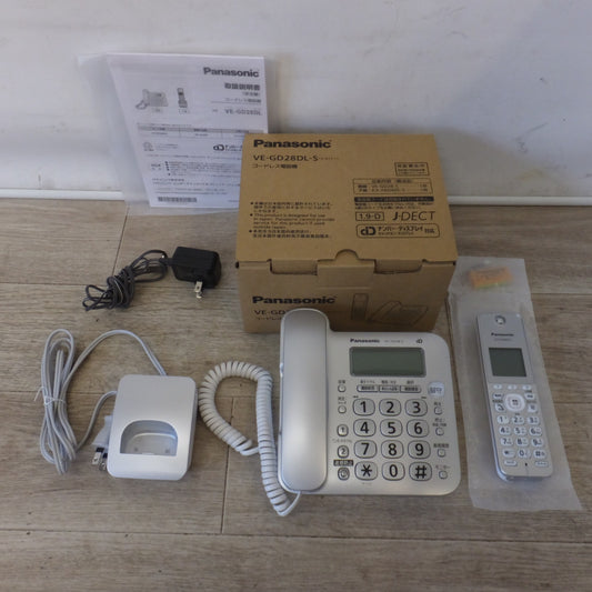 美品★パナソニック Panasonic コードレス電話機 VE-GD28DL-S シルバー 子機1台付き★
