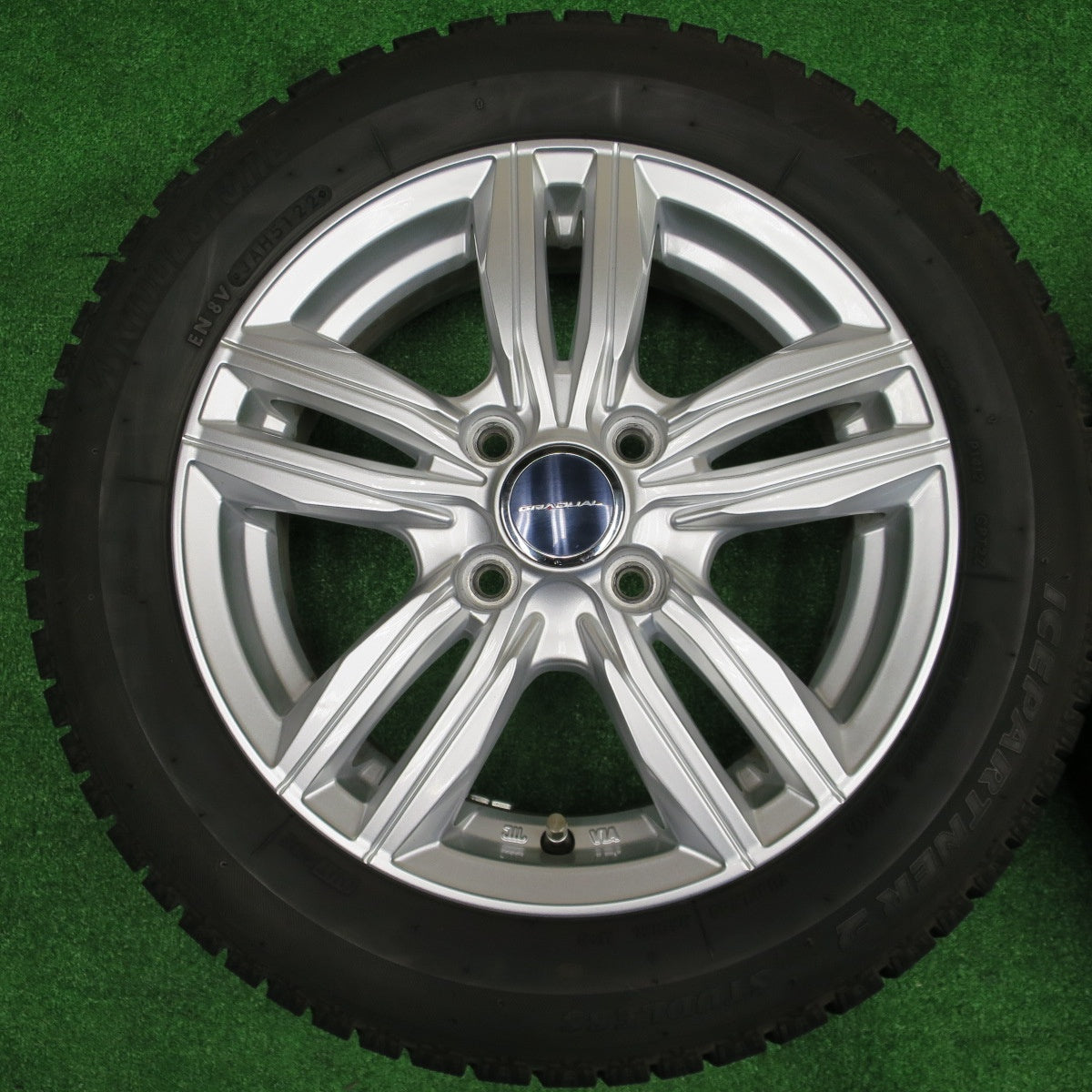 バリ溝！22年！キレイ！8.5分★スタッドレス 155/65R14 ブリヂストン アイスパートナー2 GRADUAL グラデュアル 14インチ PCD100/4H★5122802NKス