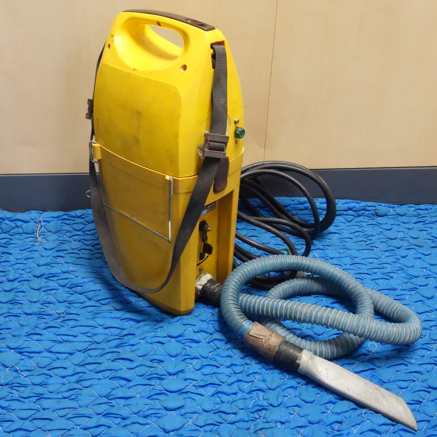 [送料無料] ☆日立工機 小型 携帯用 集じん機 100V R25S1 集塵機 掃除機 HITACHI 電動 工具☆