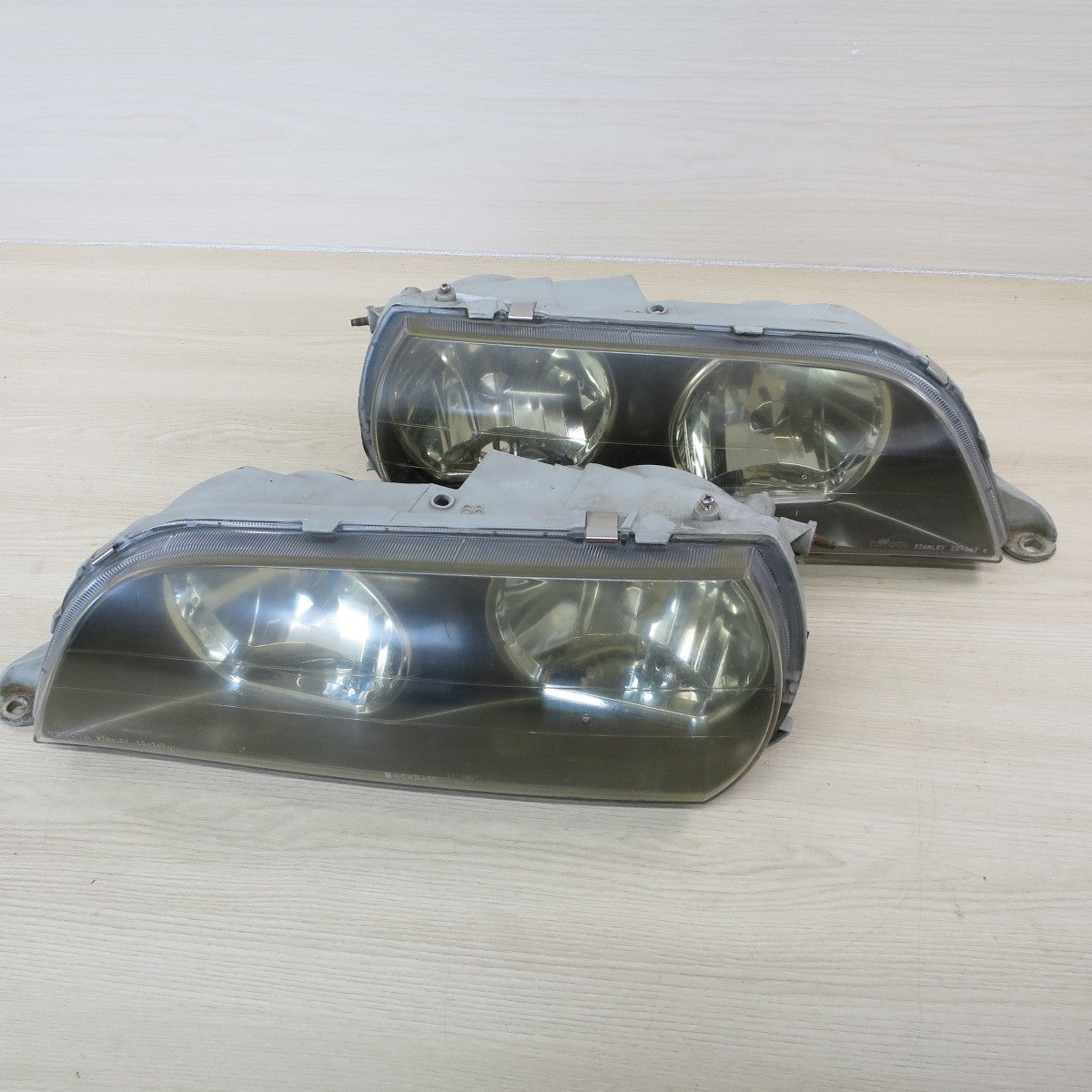 左右セット♪トヨタ JZX100 GX100 チェイサー 純正 ヘッドライト STANLEY 22-247 HCHR-11 STANLEY 6931 L R ヘッドランプ TOYOTA 照明 カー パーツ♪