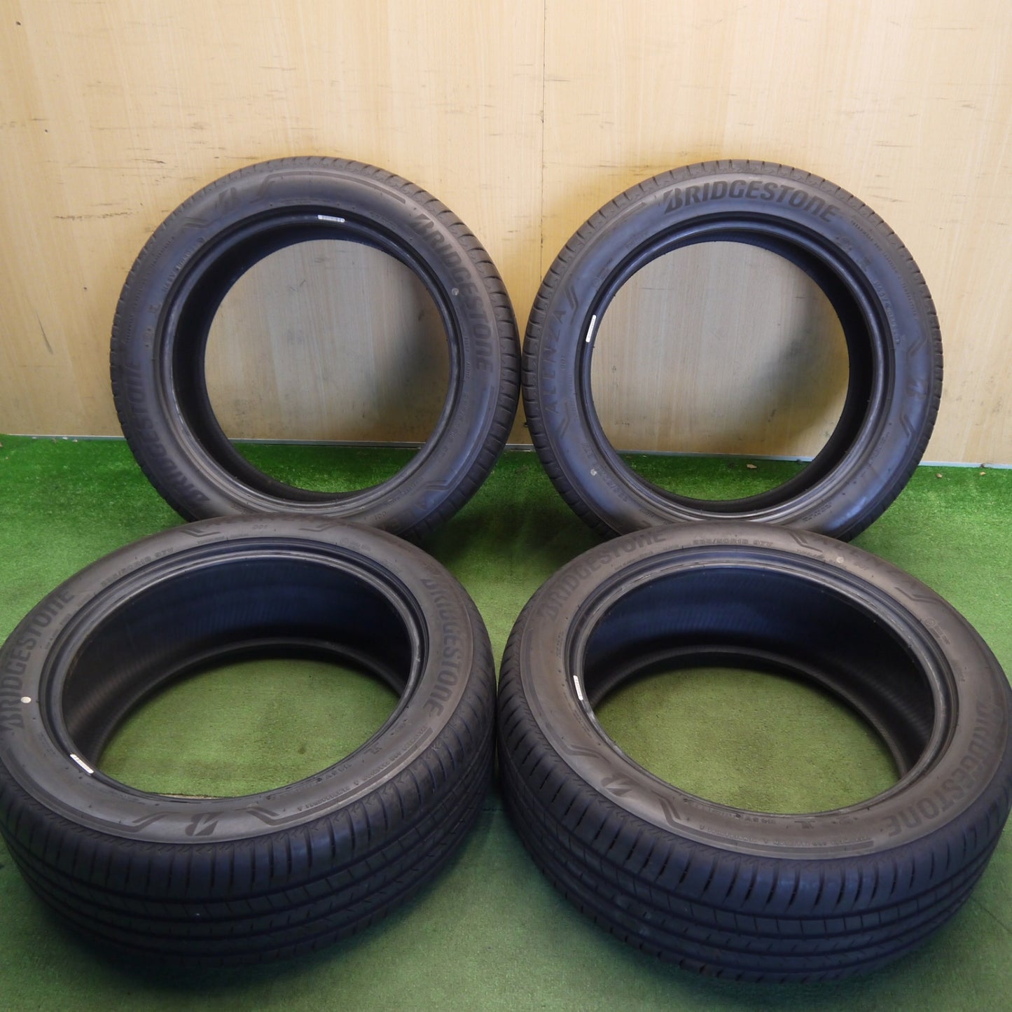 ほぼ未使用！23年★235/50R18 ブリヂストン アレンザ 001 ALENZA 18インチ アルファード ヴェルファイア等★6061503Hノタ