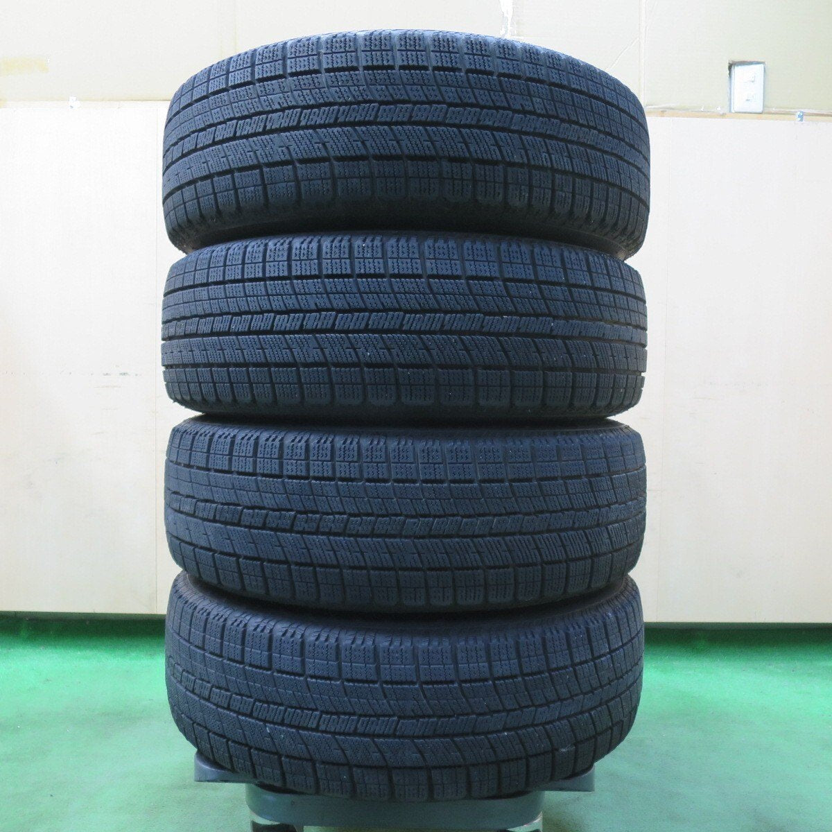 バリ溝！21年！8.5分★スタッドレス 195/65R15 ナンカン アイスアクティバ AW-1 社外 アルミ 15インチ PCD114.3/5H★5011611イス