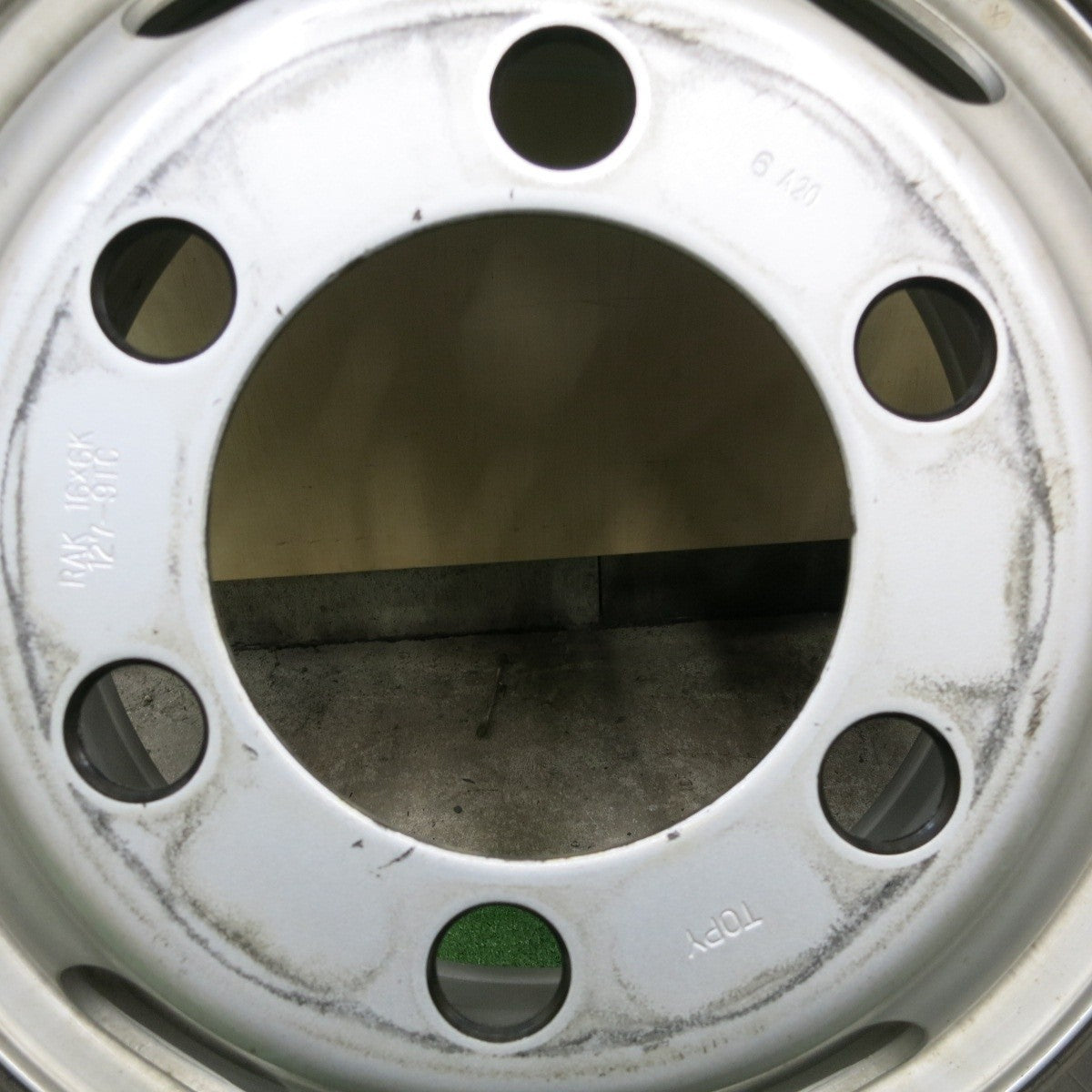 バリ溝！21年！8.5分★トラック タイヤ 225/70R16 117/115L スタッドレス ヨコハマ アイスガード iG91 TOPY スチール 127-9TC PCD222.25/6H★5021904ナス