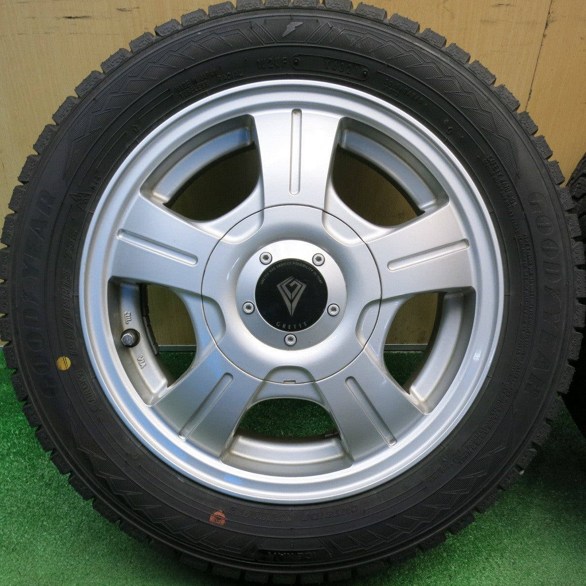 超バリ溝！ほぼ10分★スタッドレス 155/65R13 グッドイヤー アイスナビ8 GRETTE 社外 アルミ 13インチ PCD100 110 114.3/4H マルチ★6040509HAス