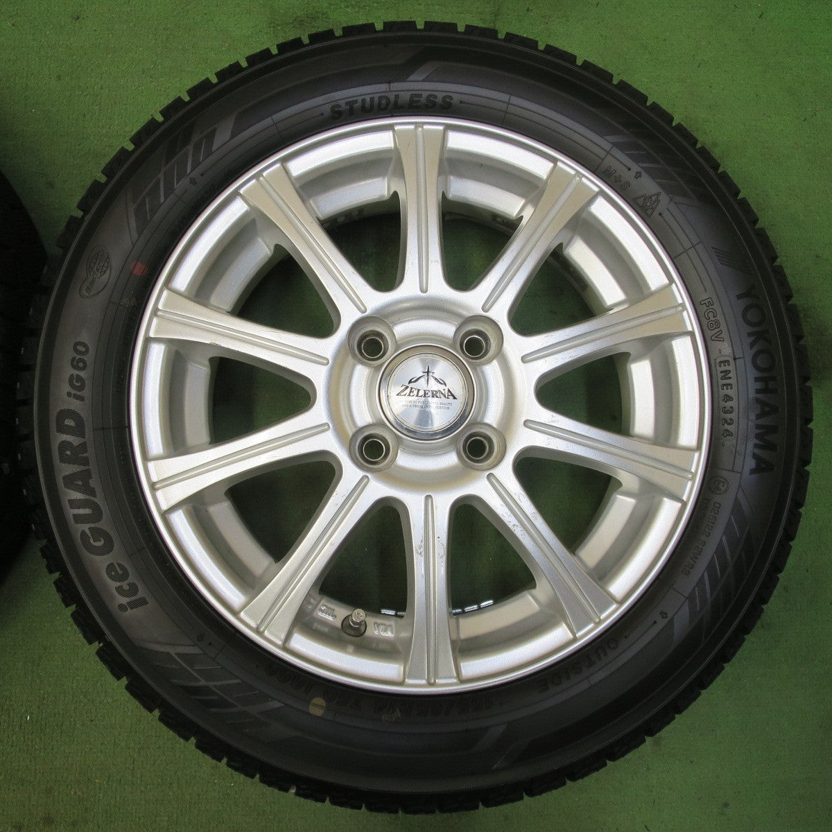 バリ溝！24年！ほぼ10分★スタッドレス 155/65R14 ヨコハマ アイスガード iG60 ZELERNA 14インチ PCD100/4H★5090905イス