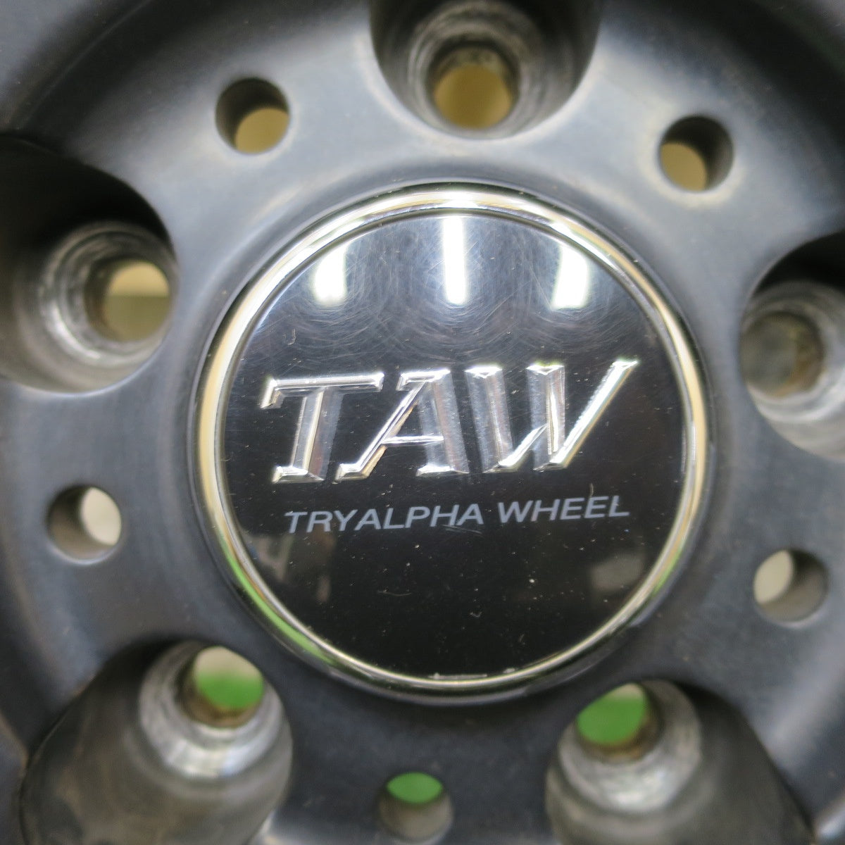 4本価格★TAW TRYALPHA WHEEL 18インチ ホイール トライアルファ 18×7J PCD114.3/5H★6071001NGホ