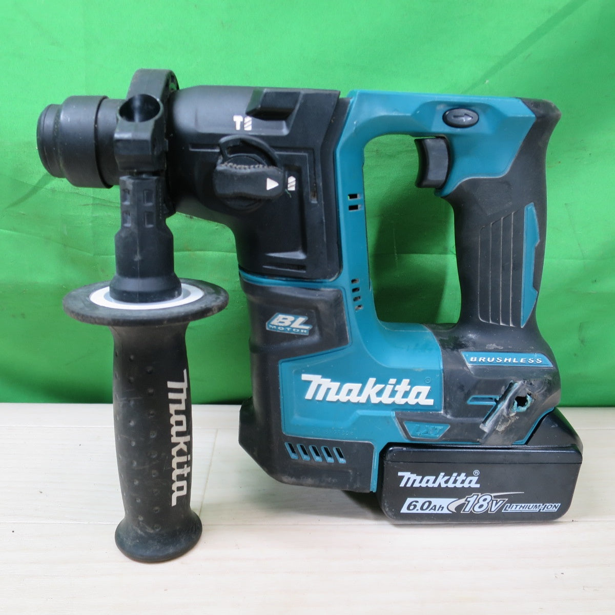 [送料無料] ☆マキタ 17mm 充電式 ハンマドリル HR171D 電動 工具 18V ハンマー ドリルビット Makita☆