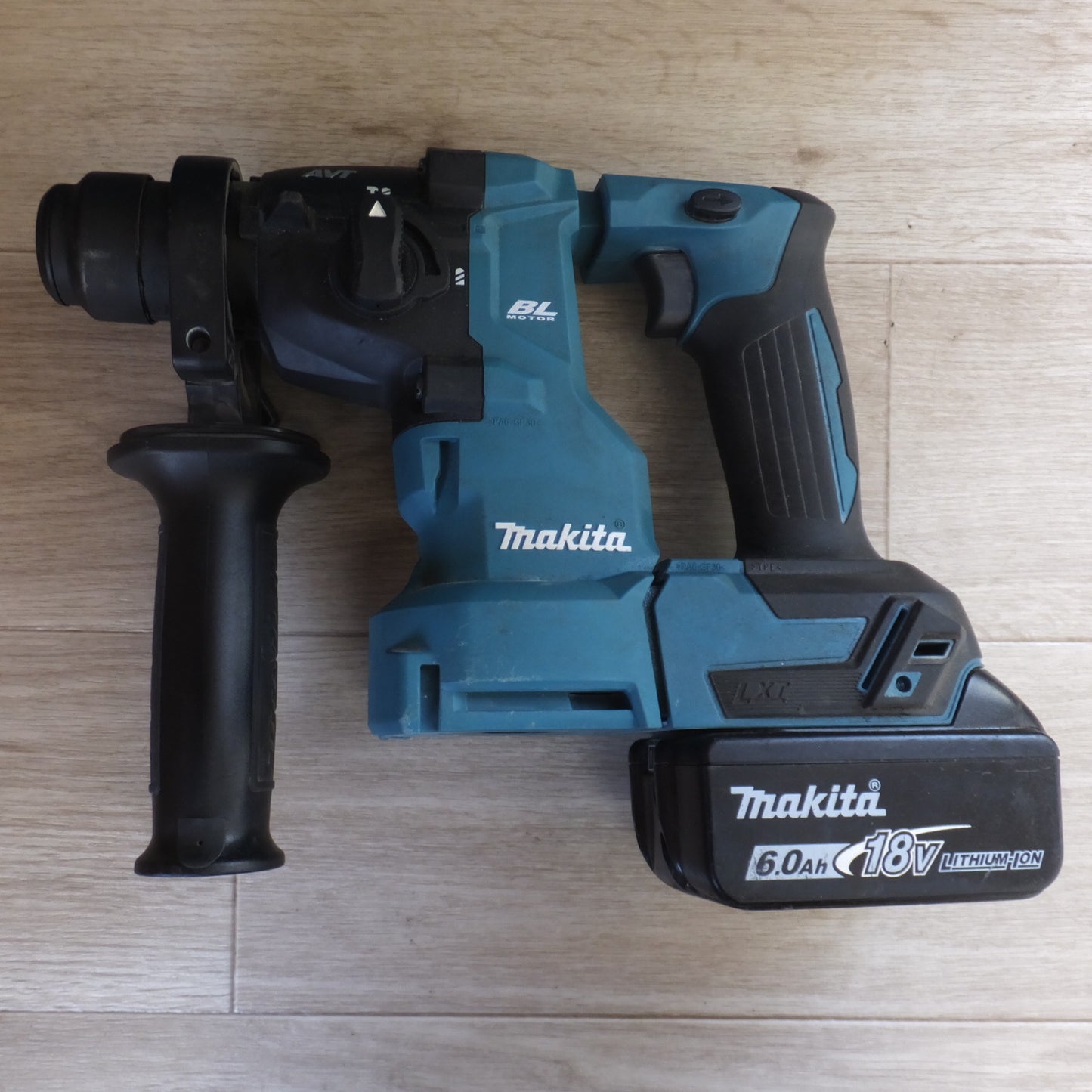 [送料無料] ★マキタ makita 18mm 充電式ハンマドリル HR183DRGX 18V　バッテリ 1個　充電器 なし★