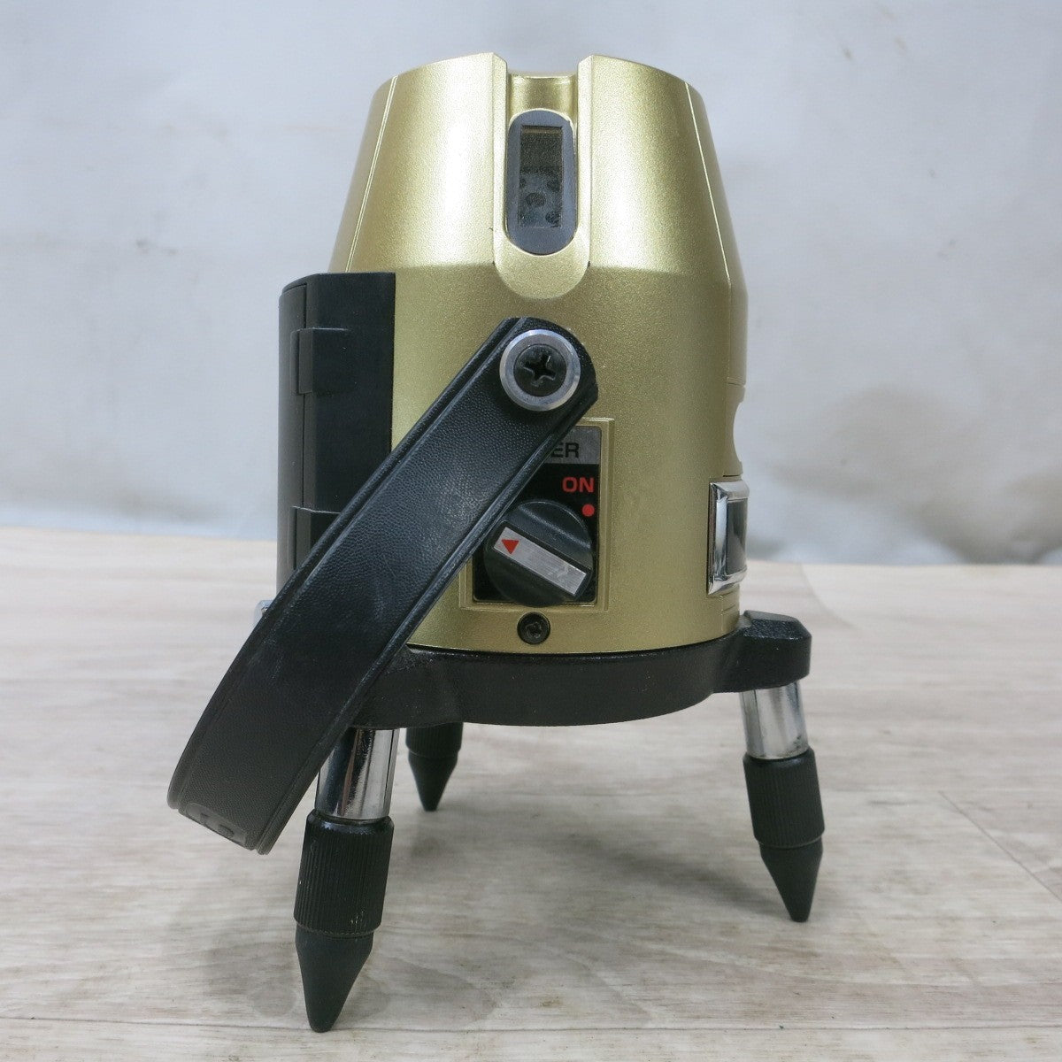 [送料無料] ◆タジマ レーザー 墨出し器 GT3Z-I  本体のみ 受光器なし ケース 三脚付き 墨出器 TAJIMA◆