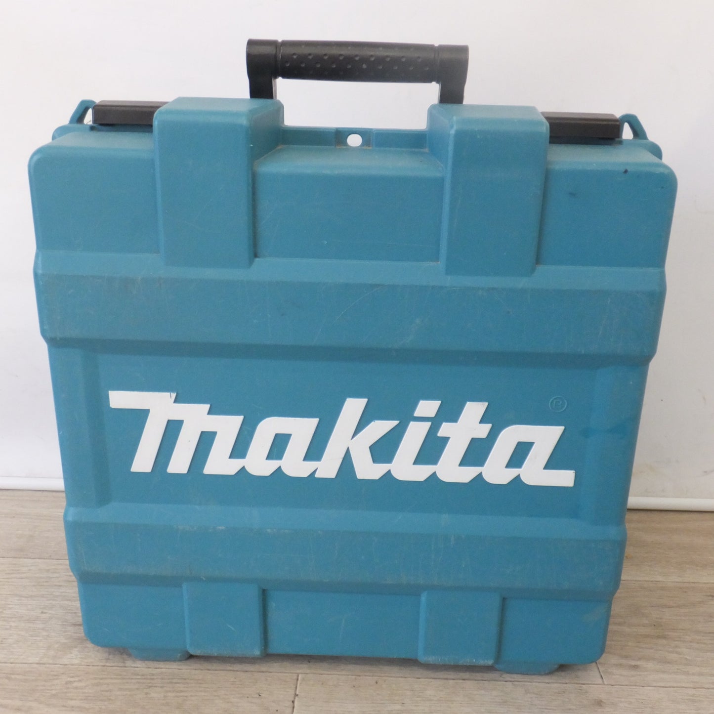 ★マキタ makita 90mm高圧エア釘打 AN931H　使用空気圧 1.18～2.26MPa(12～23kgf/cm2)★