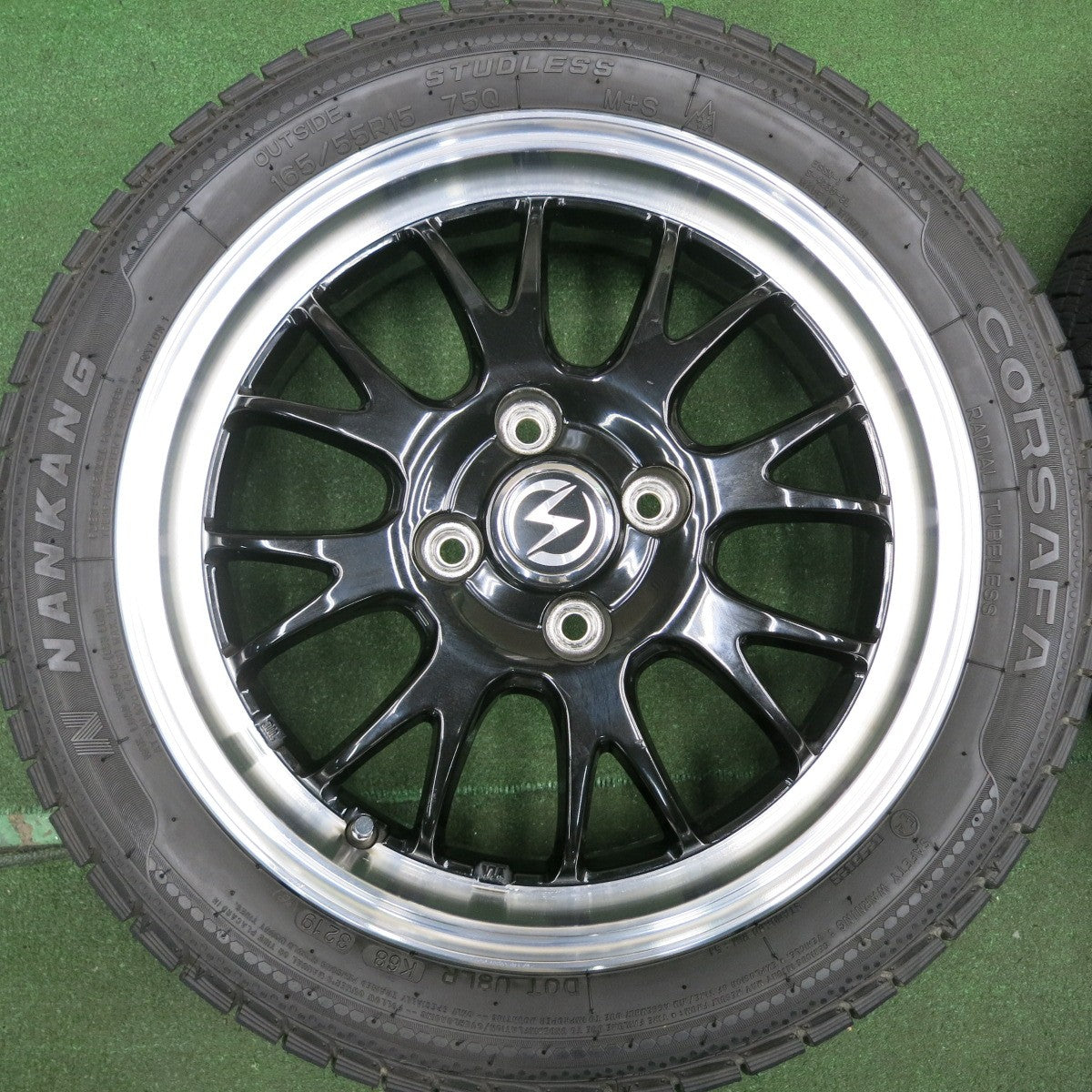 *送料無料* バリ溝！キレイ！9分★軽サイズ スタッドレス BADX S-HOLD 165/55R15 ナンカン CORSAFA 15インチ PCD100/4H★4052706HAス