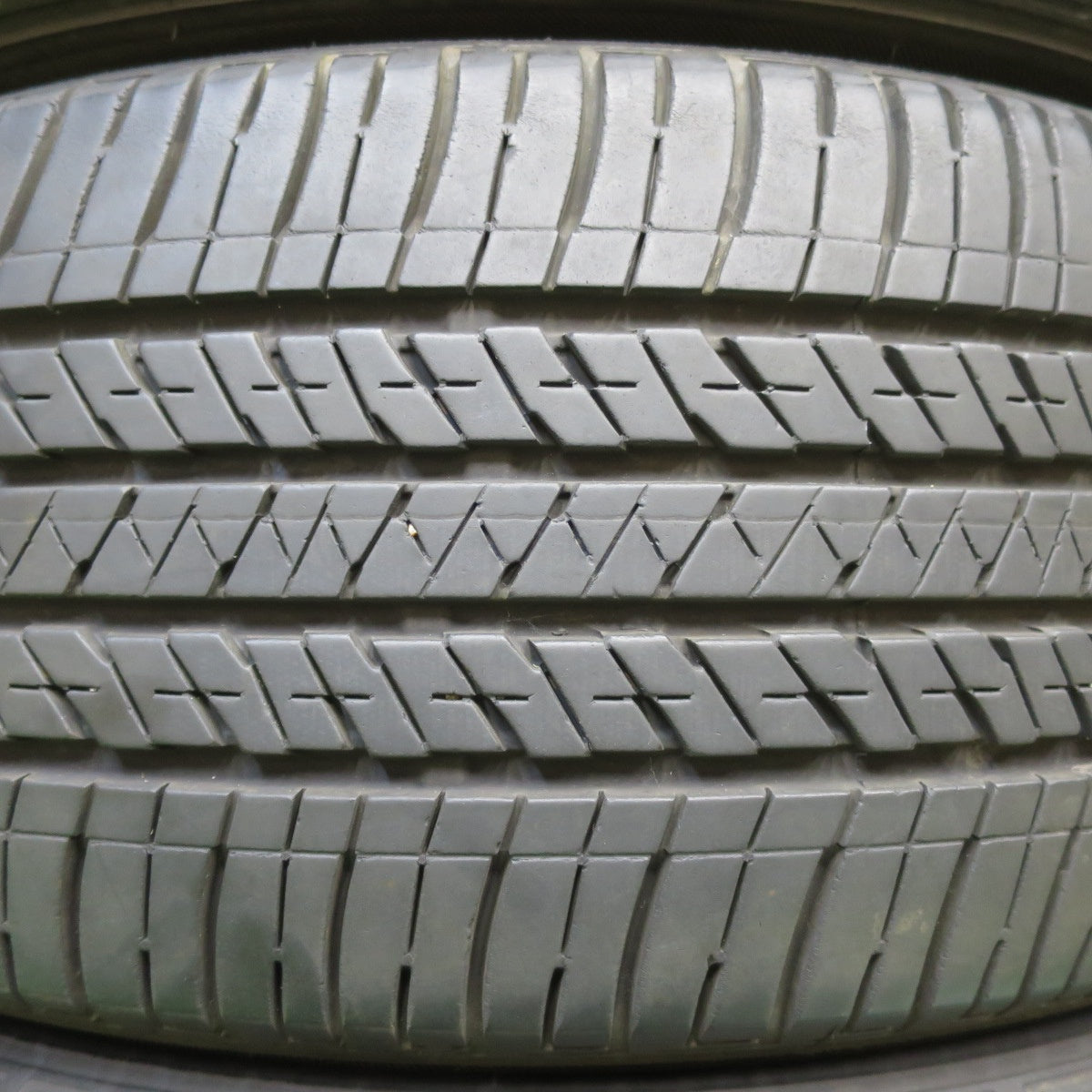 *送料無料* バリ溝！21年！9.5分★225/55R18 ブリヂストン エコピア H/L 422 プラス タイヤ 18インチ デリカ レガシィ フォレスター XV等★4090303イノタ