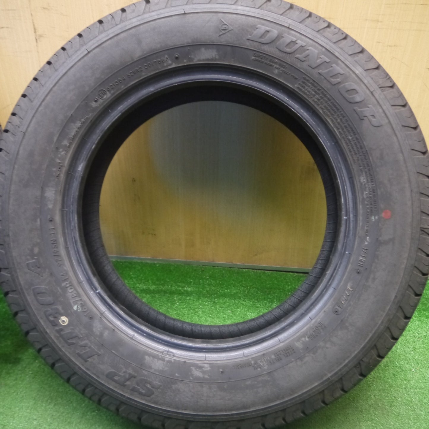 [送料無料] バリ溝！24年！9.5分★165/80R14 97/95N ダンロップ SP LT30 A タイヤ 14インチ タウンエース バネット ボンゴ 等★5020706Hノタ