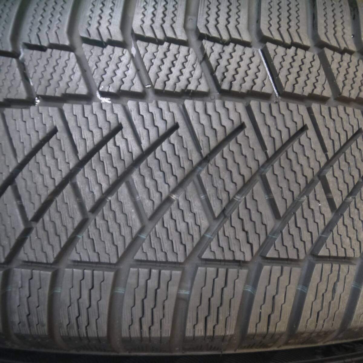 超バリ溝！22年！キレイ！9.5分以上★ベンツ 等  EuroPremium WERNER 阿部商会 225/55R17 スタッドレス バイキング WINTECH WT6 ユーロプレミアム ヴェルナー PCD112/5H★5022112Hス