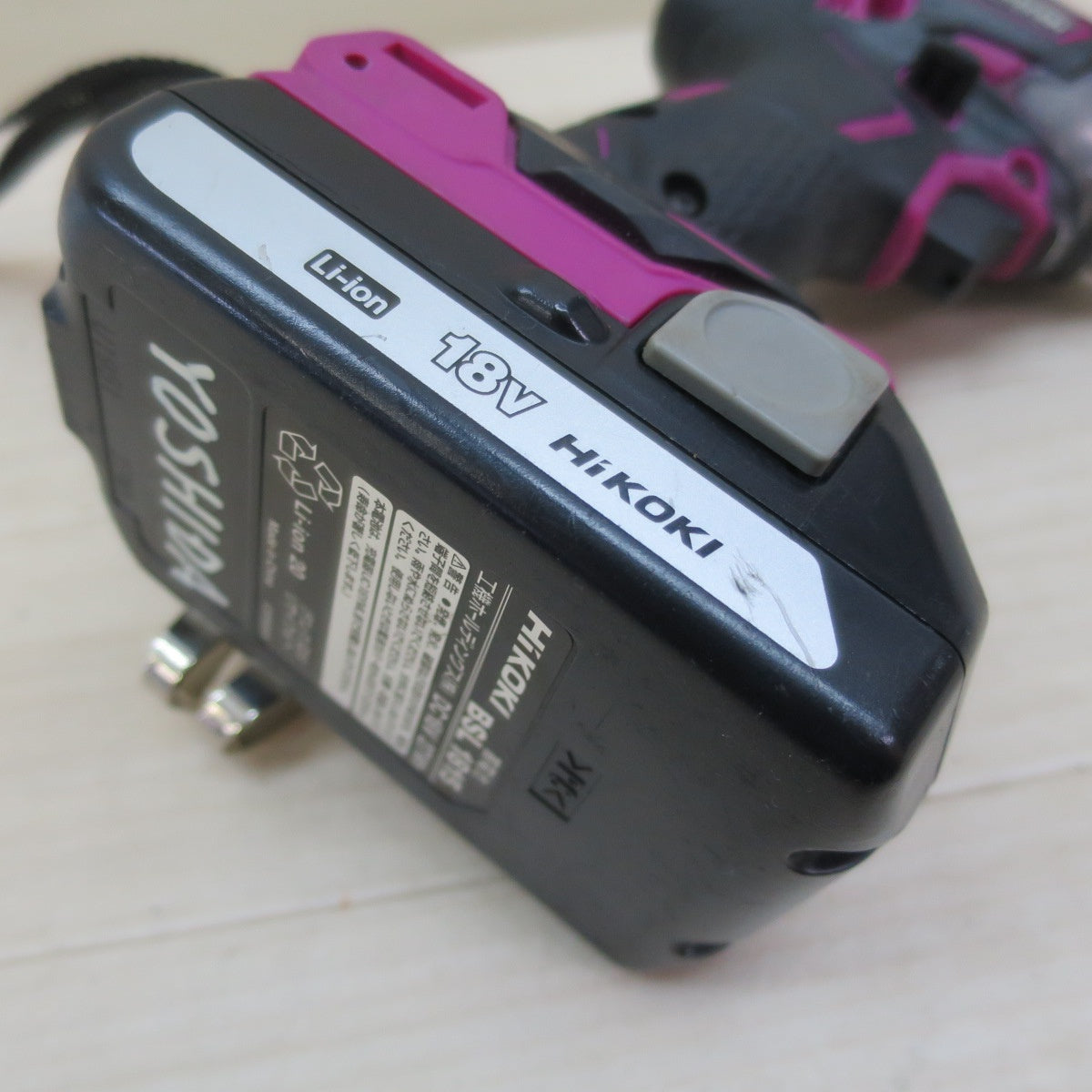 キレイ☆HIKOKI ハイコーキ コードレス インパクトドライバ WH18DDL2 電動 工具 充電式 18V☆