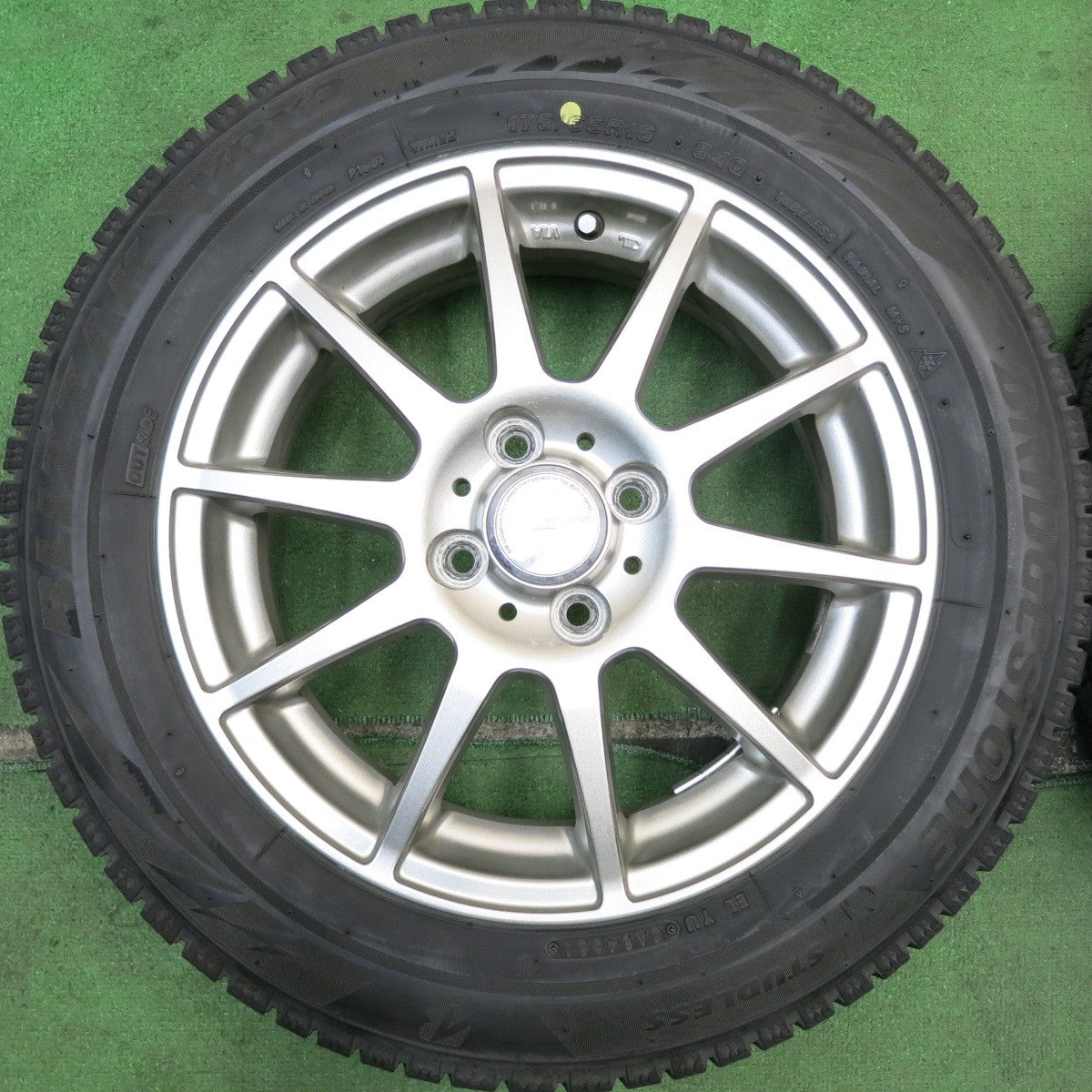 4本価格！21年★スタッドレス 175/65R15 ブリヂストン ブリザック VRX2 STRANGER ストレンジャー 15インチ PCD100/4H★5060714HAス