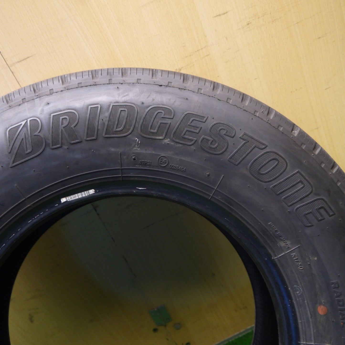 未使用！21年！1本★トラック タイヤ 205/85R16 117/115L ブリヂストン R202 16インチ★5111006Hノタ