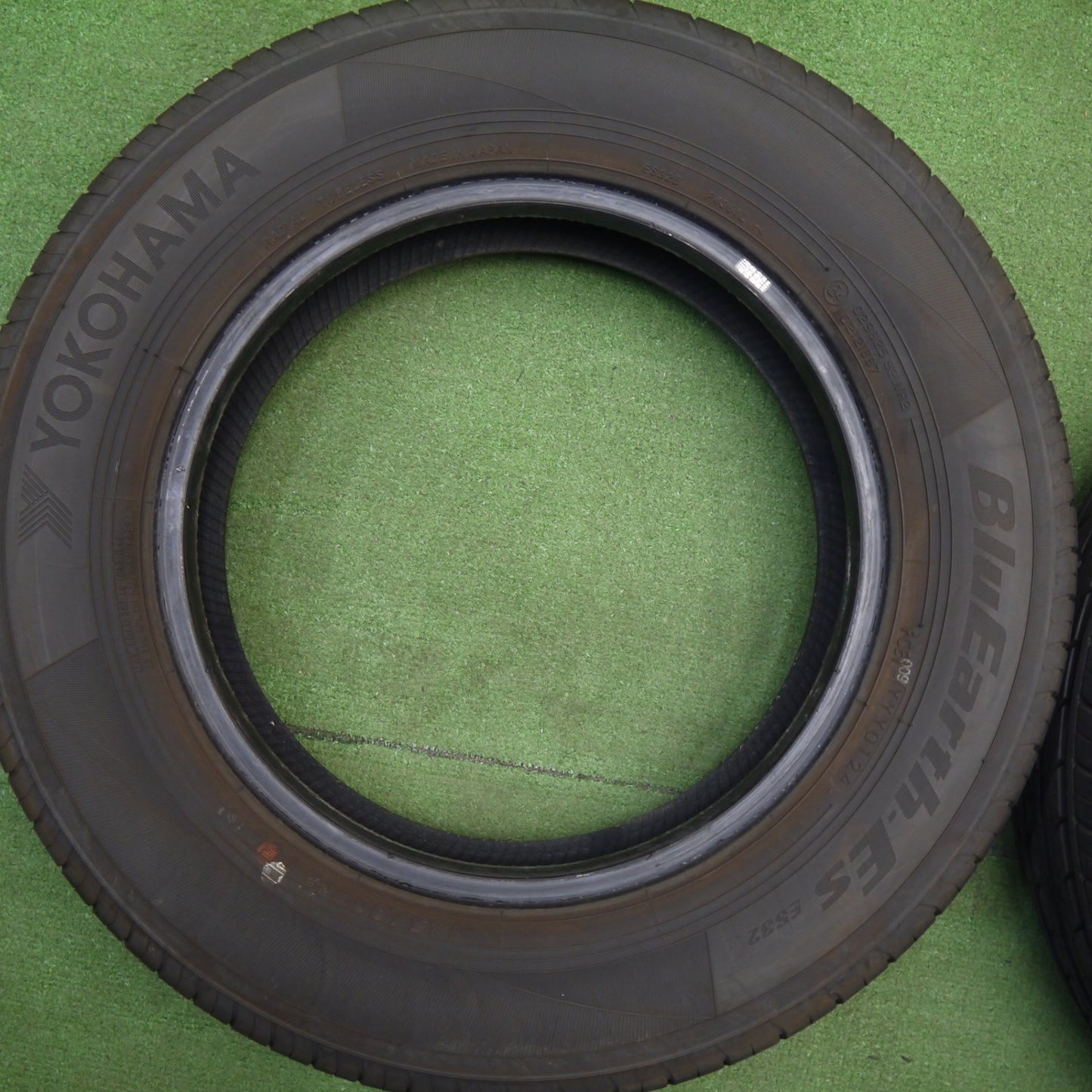 4本価格！24年★145/80R13 ヨコハマ BluEarth-ES ES32 ブルーアース 13インチ タイヤ N-BOX スペーシア タント ミラ ワゴンＲ N-ONE 等★6033105Hノタ