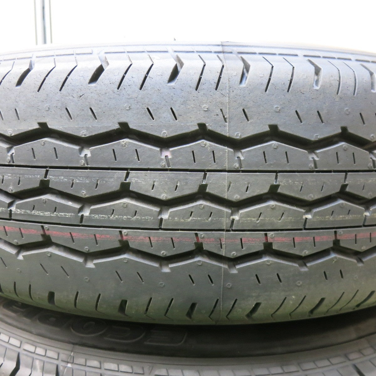 新車外し！25年★トヨタ 200系 ハイエース 純正 スチール 195/80R15 107/105S ブリヂストン エコピア RD613 15インチ PCD139.7/6H★5053014SYノ