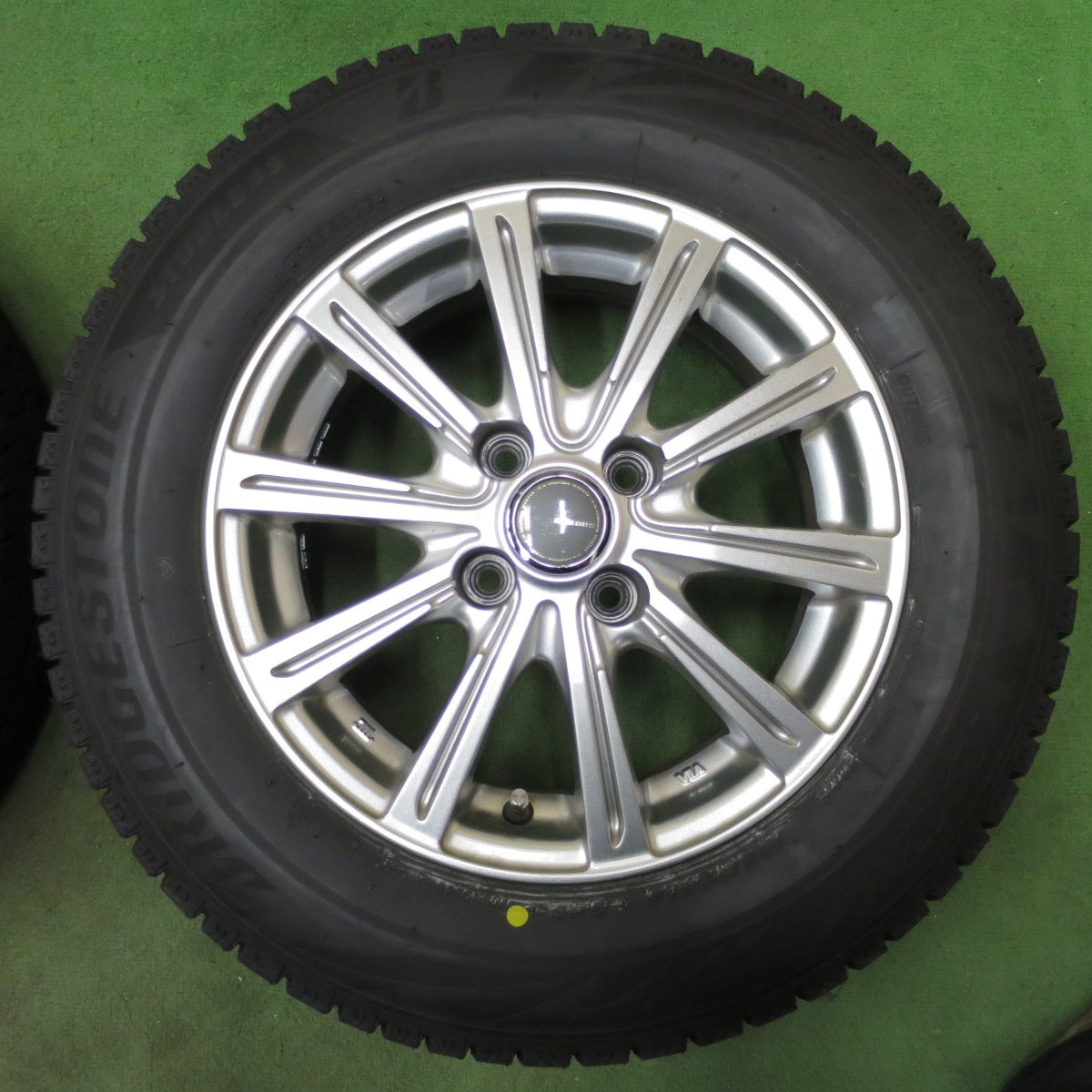 バリ溝！23年！ほぼ10分◎スタッドレス 175/70R14 ブリヂストン ブリザック VRX2 MiLLOUS PS ミルアス 14インチ PCD100/4H◎6091803NGス