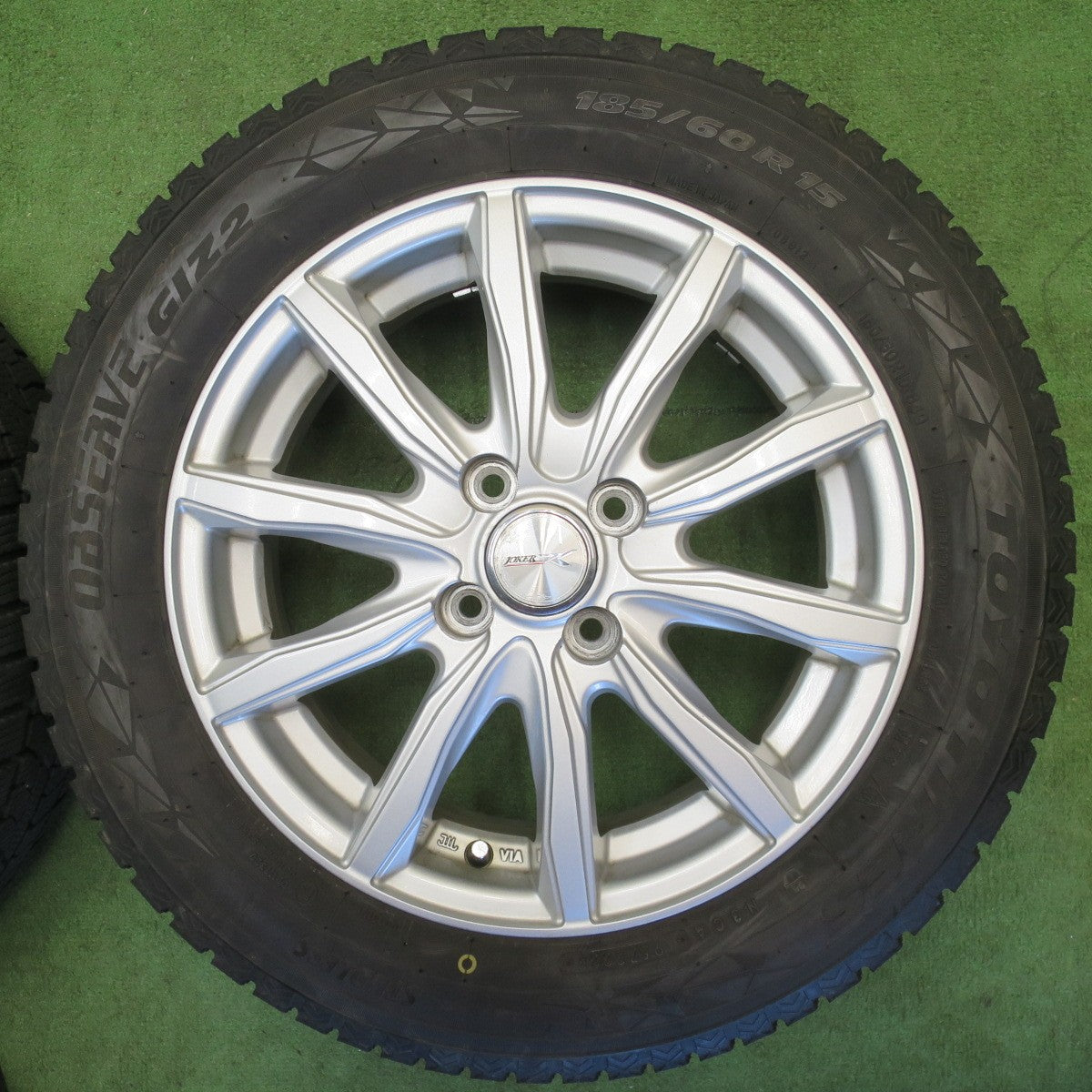 バリ溝！23年！9分★スタッドレス 185/60R15 トーヨー オブザーブ GIZ2 JOKER ジョーカー 15インチ PCD100/4H★6051005NJス