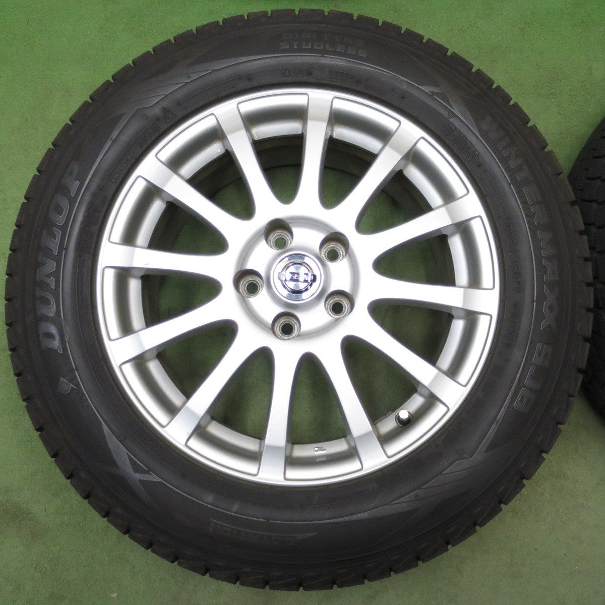 バリ溝！22年！9.5分◎日産 T32 エクストレイル 純正 225/65R17 スタッドレス ダンロップ ウインターマックス SJ8 17インチ PCD114.3/5H◎6101604NGス