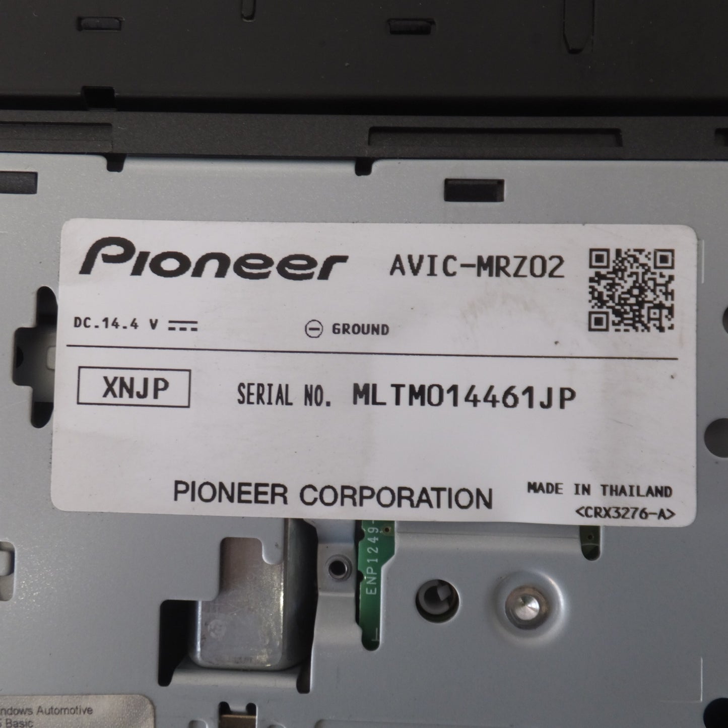 [送料無料] ★カロッツェリア carrozeria AV一体型メモリーナビゲーション 楽ナビ AVIC-MRZ02(26)★