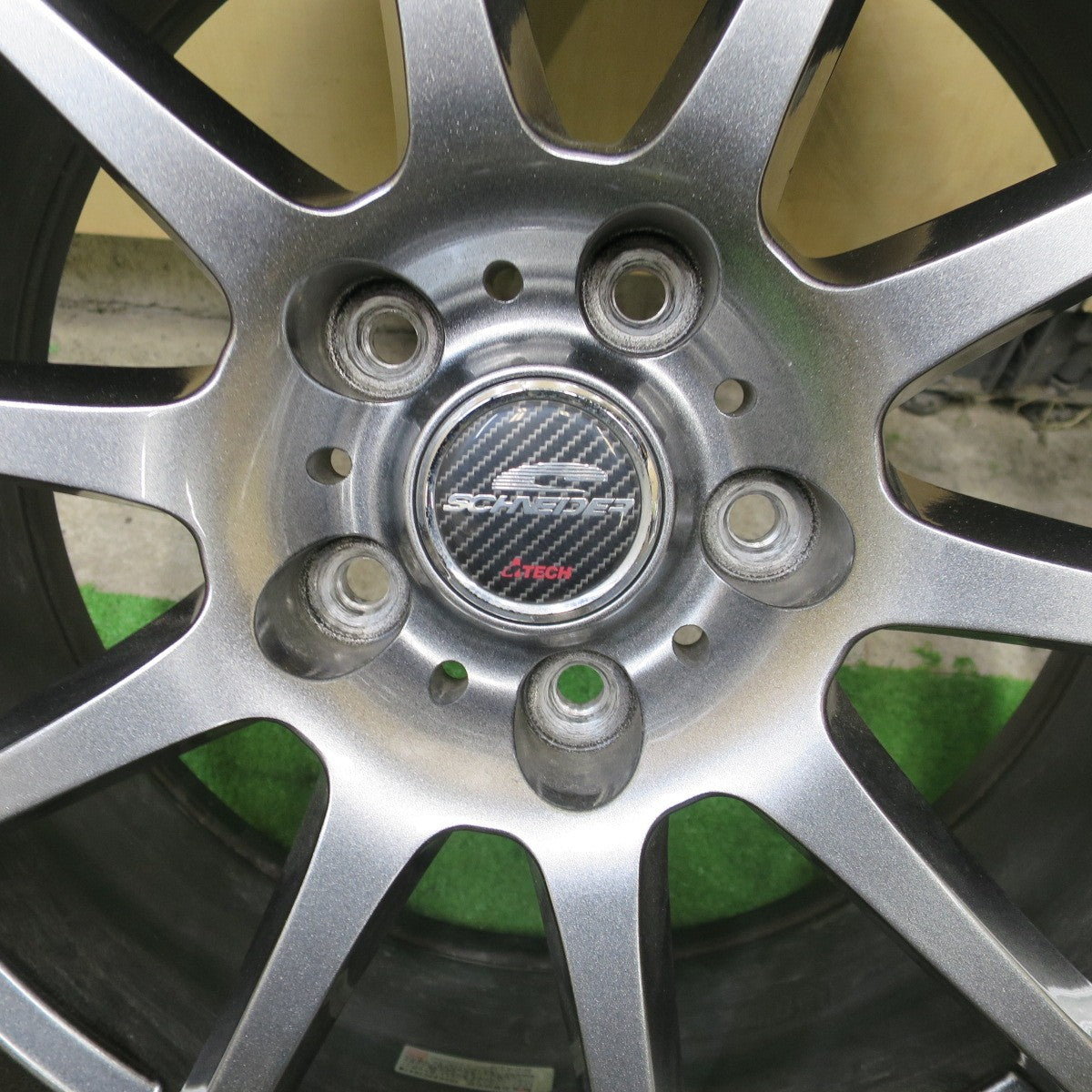 キレイ★SCHNEIDER ATECH 18インチ ホイール シュナイダー 18×8J PCD114.3/5H★6022101NGホ