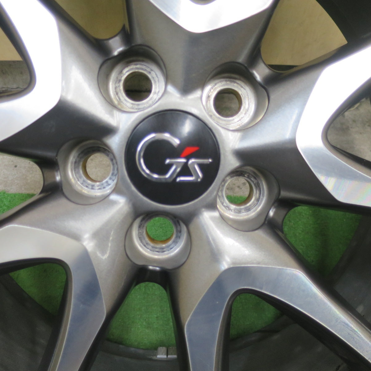 バリ溝！9分★トヨタ 30系 プリウス G's 純正 225/40R18 スタッドレス ヨコハマ アイスガード iG60 18インチ PCD100/5H★6021907TTス