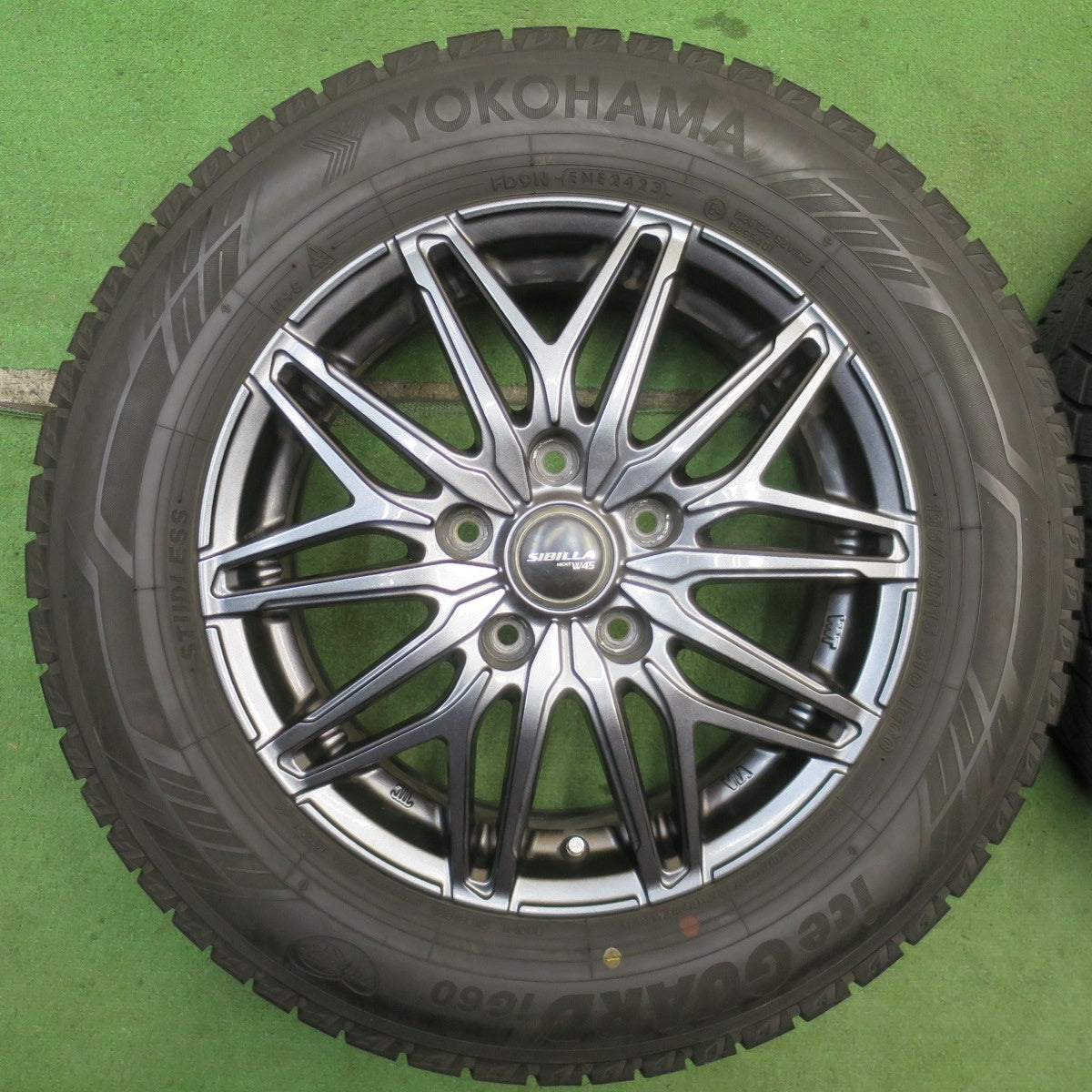 バリ溝！23年！9分◎スタッドレス 195/65R15 ヨコハマ アイスガード iG60 SIBILLA NEXT W45 シビラ 15インチ PCD114.3/5H◎6063002NJス