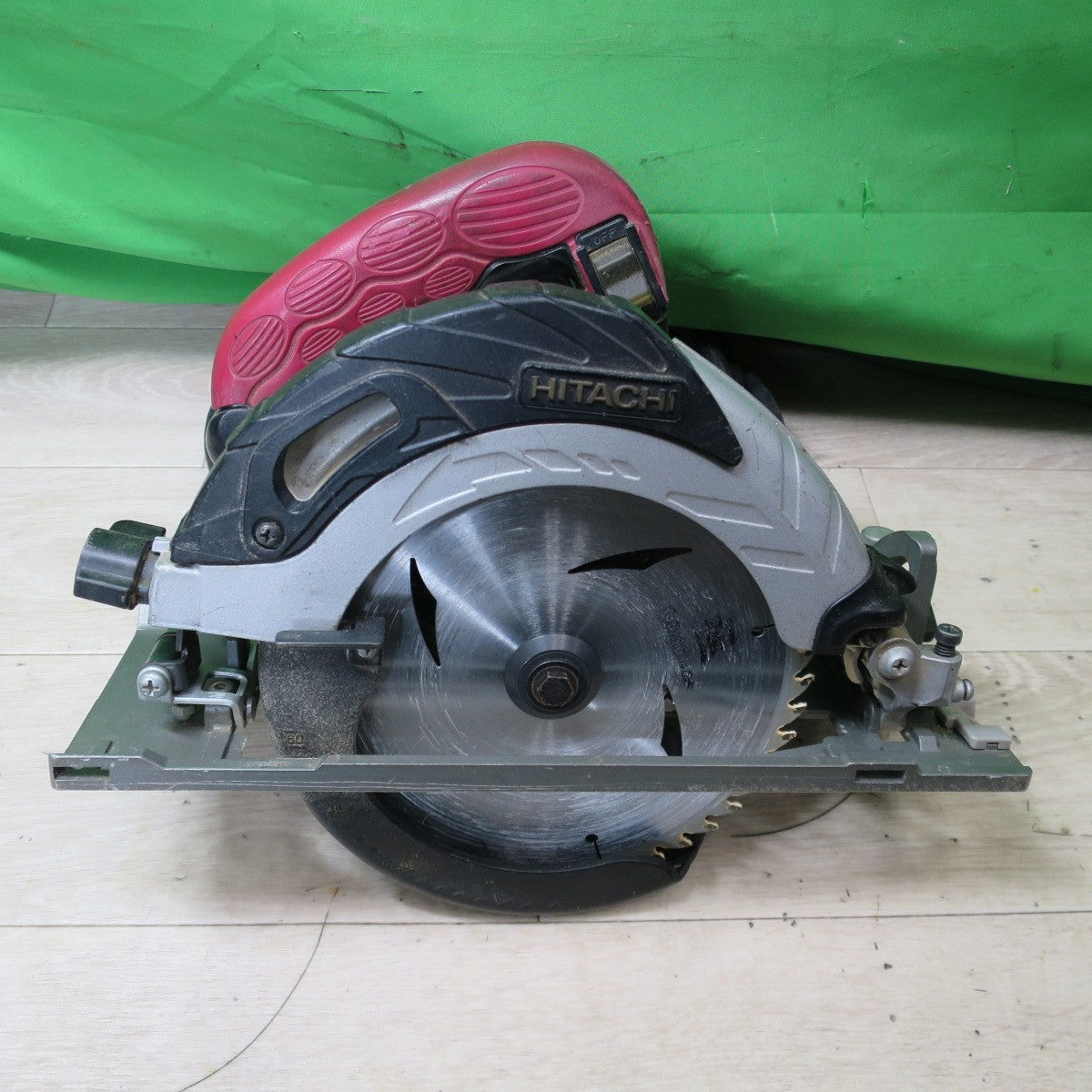 [送料無料] ☆日立工機 165mm 深切り 電子 造作 丸のこ 100V C6UVY 丸鋸 丸ノコ マルノコ 切断機 電動 工具 ①☆