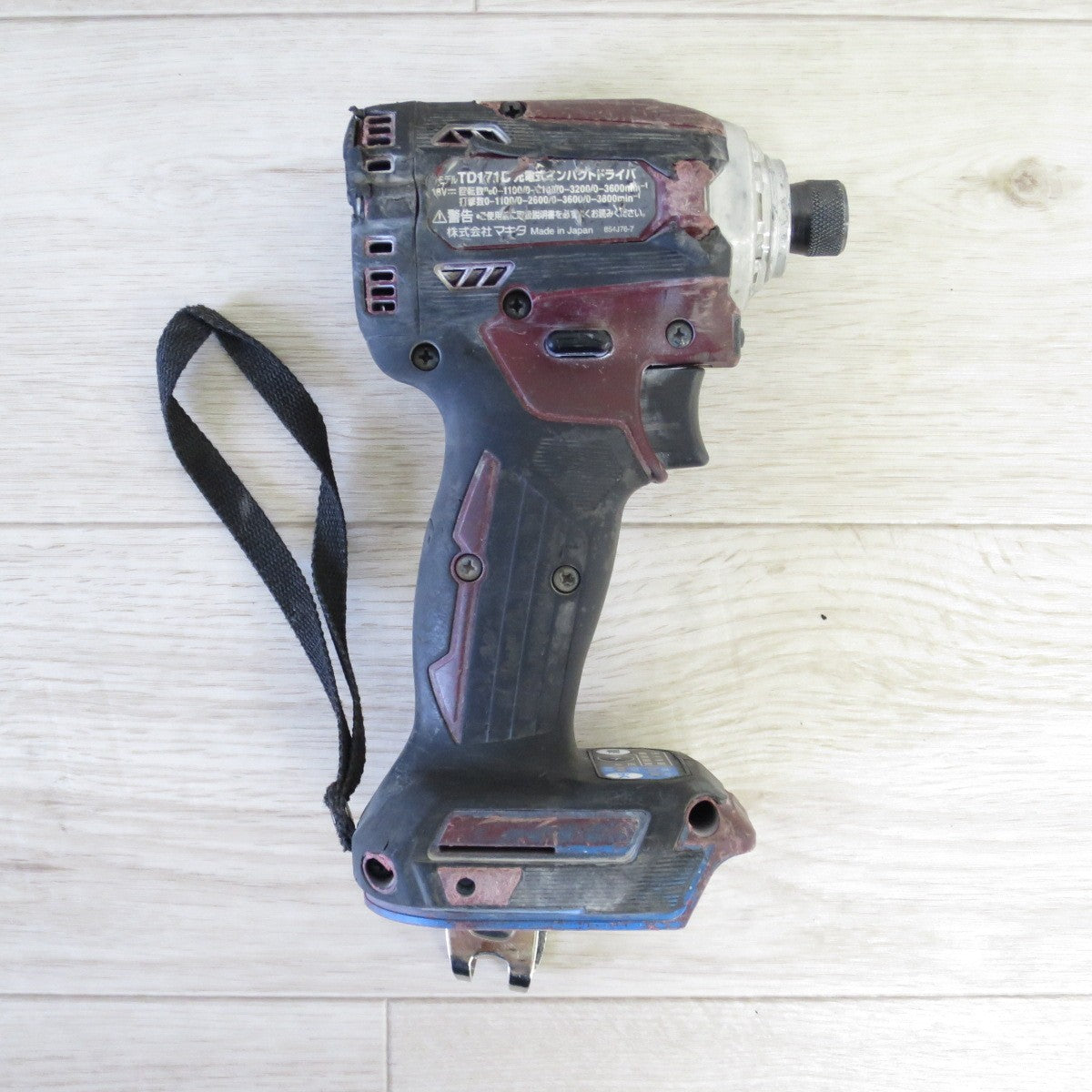 [送料無料] ◇マキタ 充電式 インパクトドライバ TD171D 電動 工具 makita 本体のみ◇