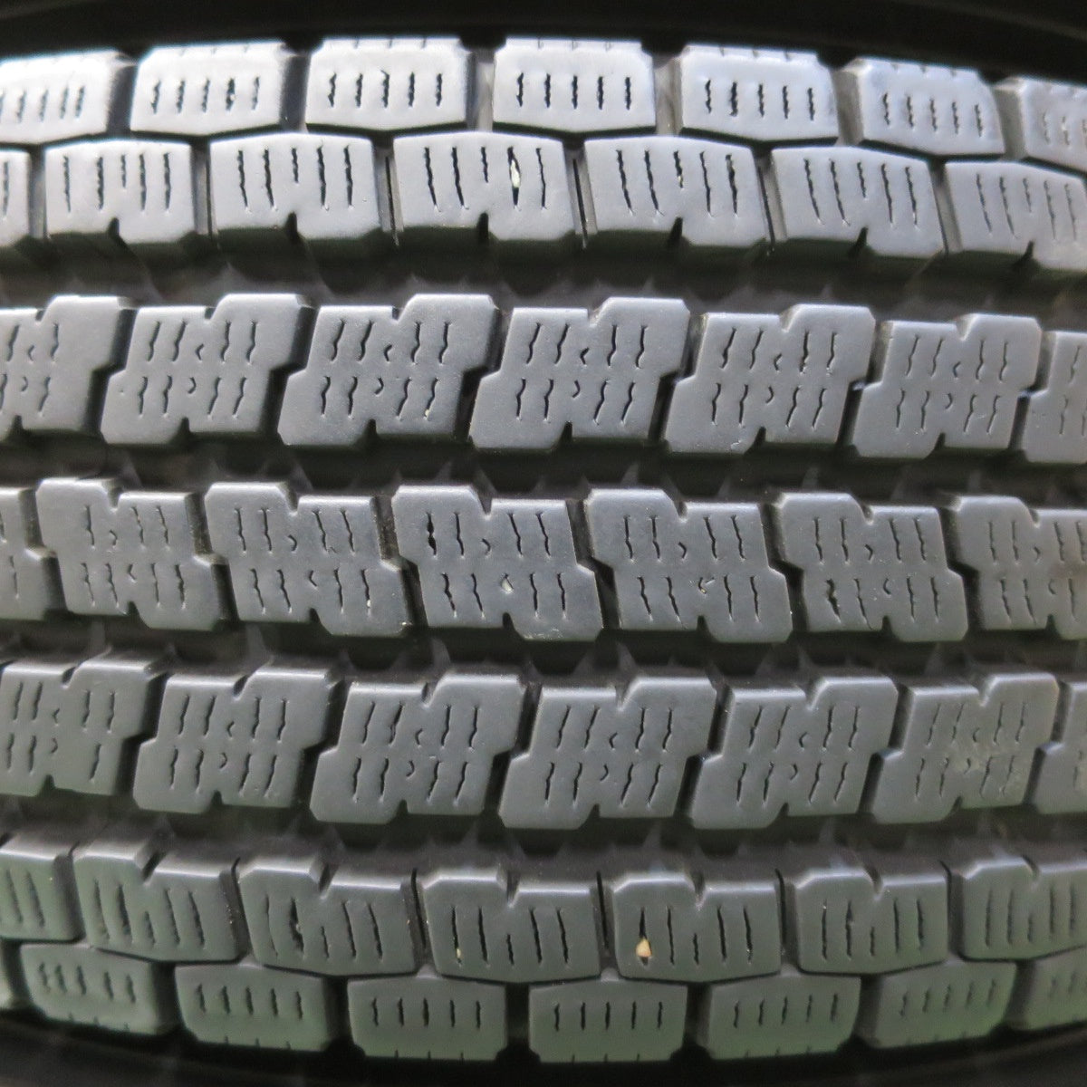 バリ溝！9.5分★スタッドレス 165/80R13 90/88N ヨコハマ アイスガード iG91 スチール ホイール 13インチ PCD100/4H★5093009イス
