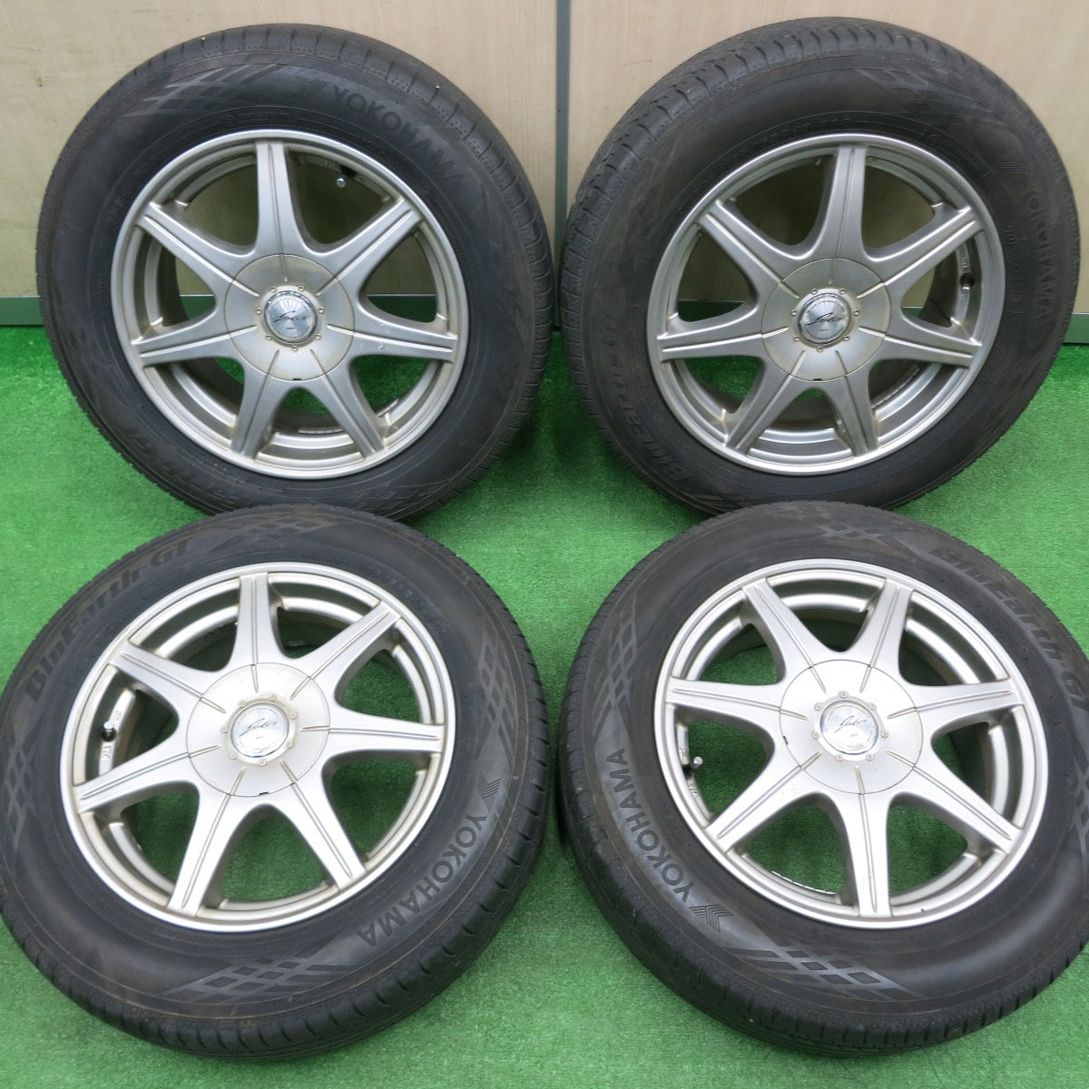 [送料無料] バリ溝！20年！9分★185/65R15 ヨコハマ BluEarth-GT JOKER ジョーカー 15インチ ブルーアースGT PCD100 114.3/4H マルチ★4103004NJノ