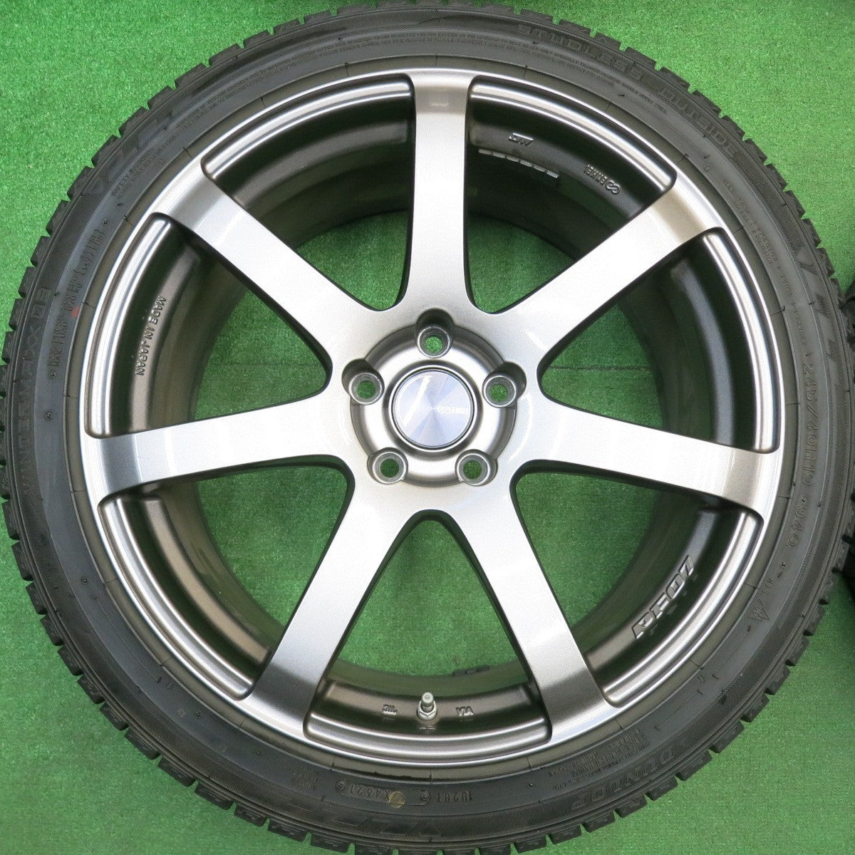 バリ溝！21年！キレイ！9.5分★ENKEI PF07 スタッドレス 245/40R19 ダンロップ ウインターマックス 03 エンケイ PCD114.3/5H★5112911HAス