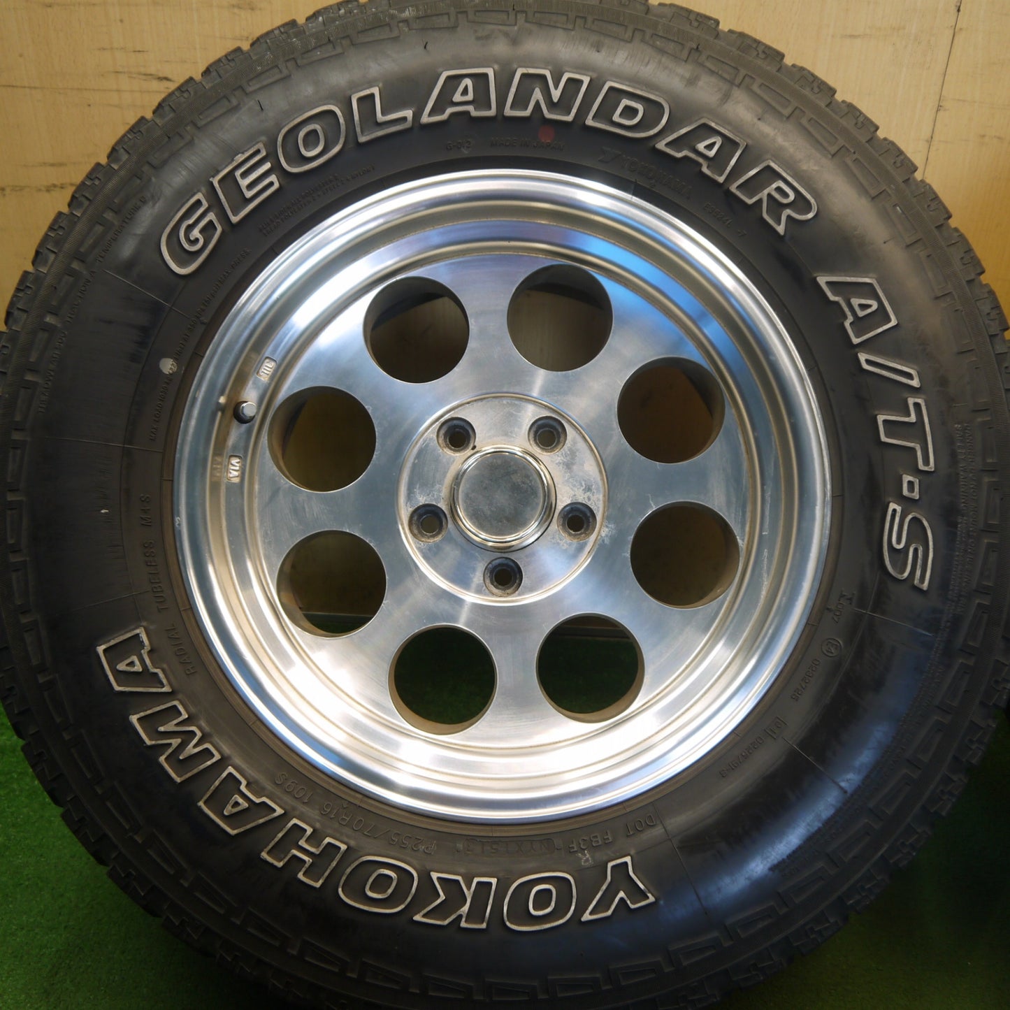 バリ溝！8.5分！3本◎HEART LAND レンコン ホイール 255/70R16 ヨコハマ ジオランダー A/T-S ホワイトレター ハートランド 16インチ PCD114.3/5H◎6081003Hノ