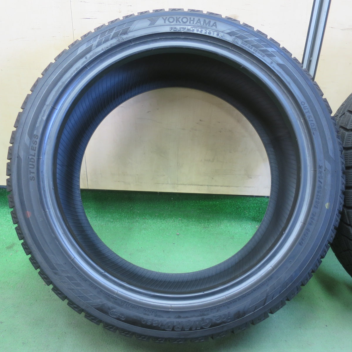 バリ溝！9.5分以上★スタッドレス 225/45R18 ヨコハマ アイスガード iG60 タイヤ 18インチ クラウン マークX オデッセイ 等★6051610イスタ