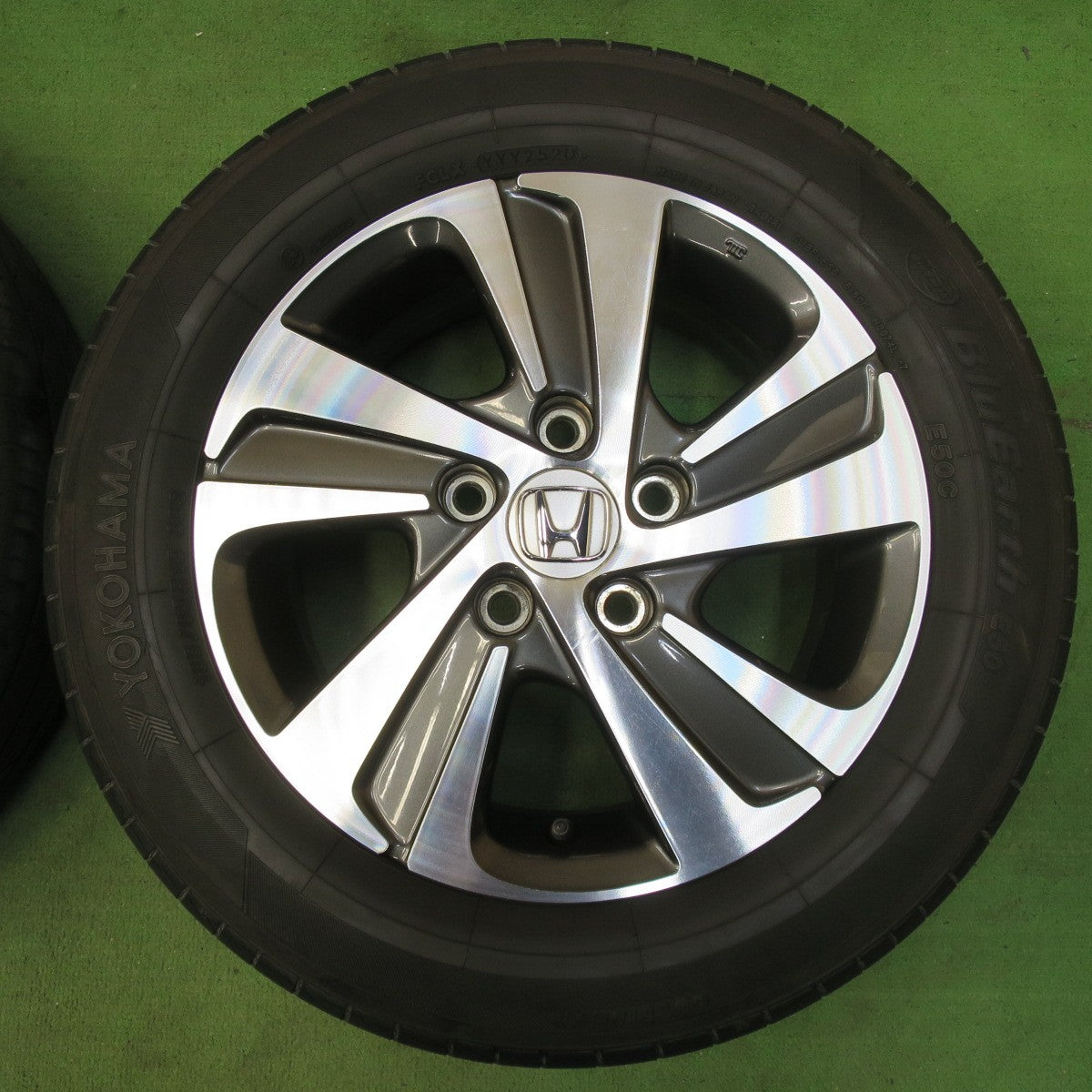 キレイ★ホンダ GB フリード 純正 185/65R15 ヨコハマ ブルーアース E50 E50C 15インチ PCD114.3/5H★5051210イノ
