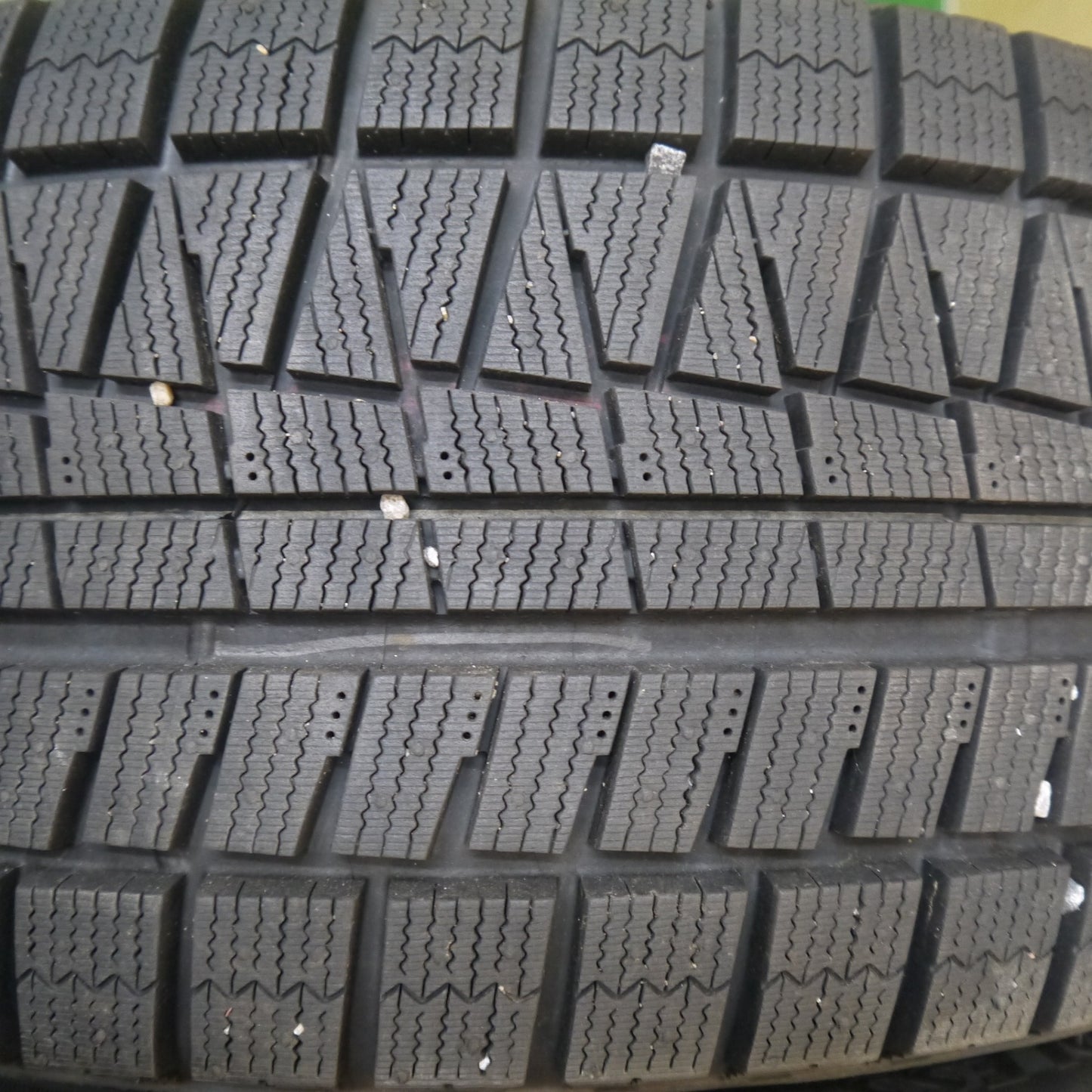 バリ溝！22年！ほぼ10分★BMW 等 MAK FABRIK 225/55R17 スタッドレス ブリヂストン ブリザック RFT 17インチ ファブリック PCD112/5H★6021708Hス