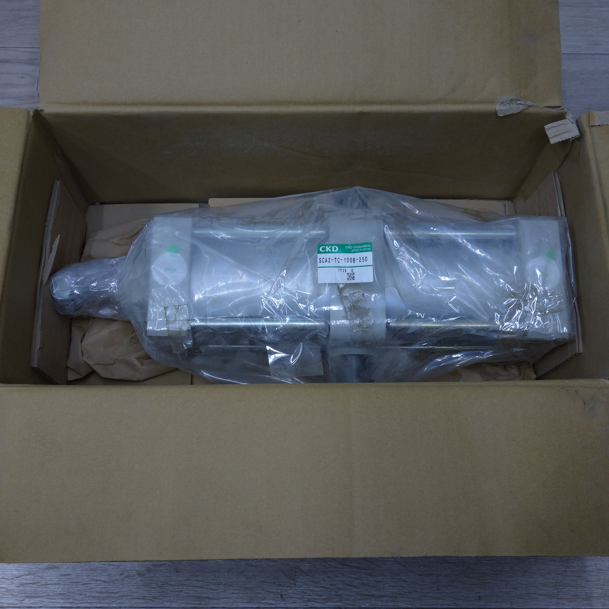 未使用◆CKD セレックス シリンダ SCA2-TC-100B-250 エア シリンダー 一般形 タイロッド シリンダ◆