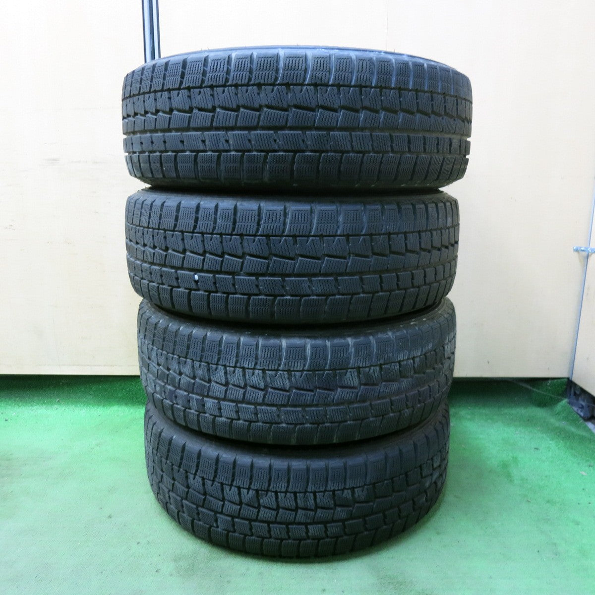 バリ溝！9.5分★スタッドレス 215/60R17 ダンロップ ウインターマックス WM01 SEIN RACING S ザイン レーシング 17インチ PCD114.3/5H★5073001SYス