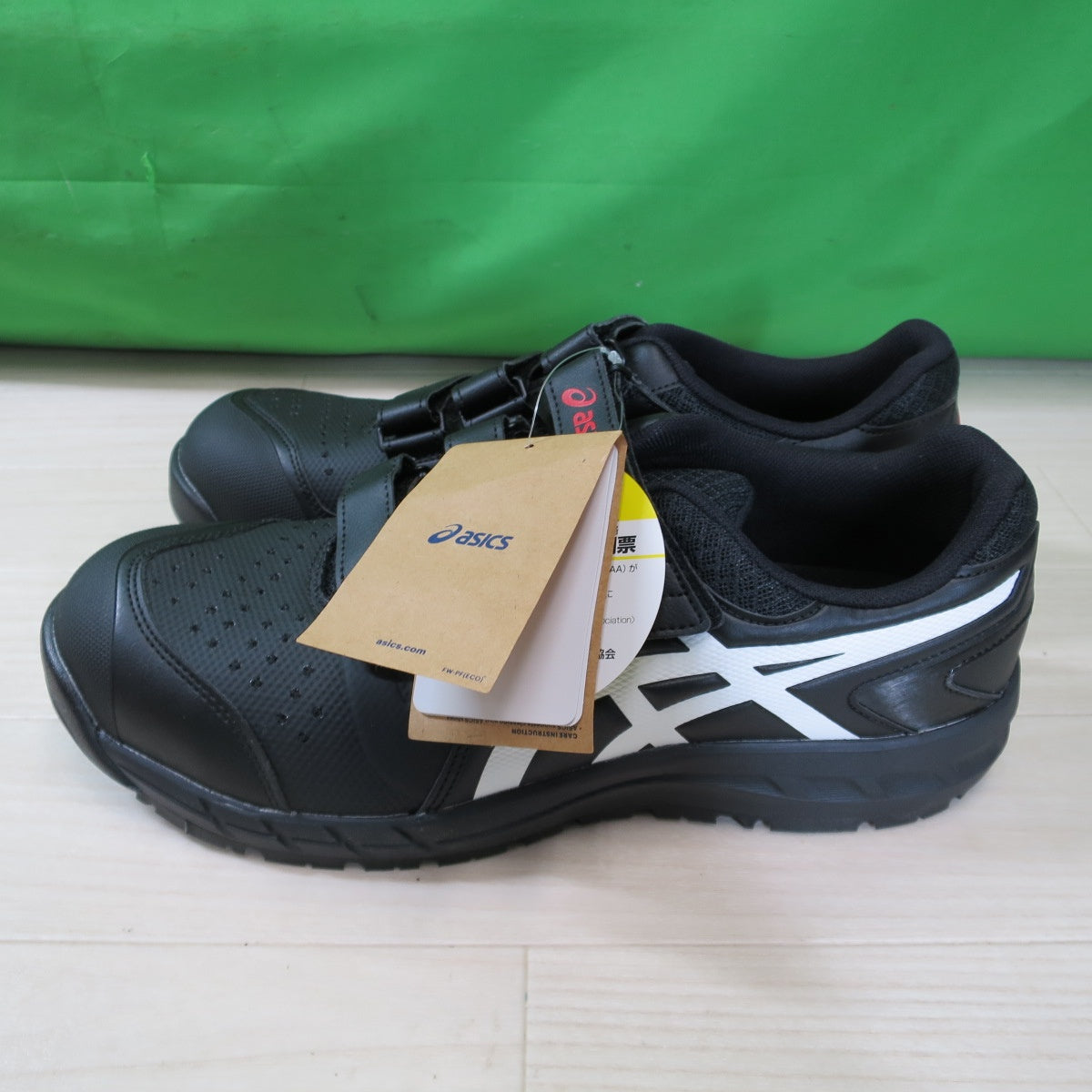 [送料無料] 未使用☆アシックス 安全靴 プロ スニーカー ウィンジョブ 28.0cm ブラック/ホワイト WINJOB CP112 ASICS☆