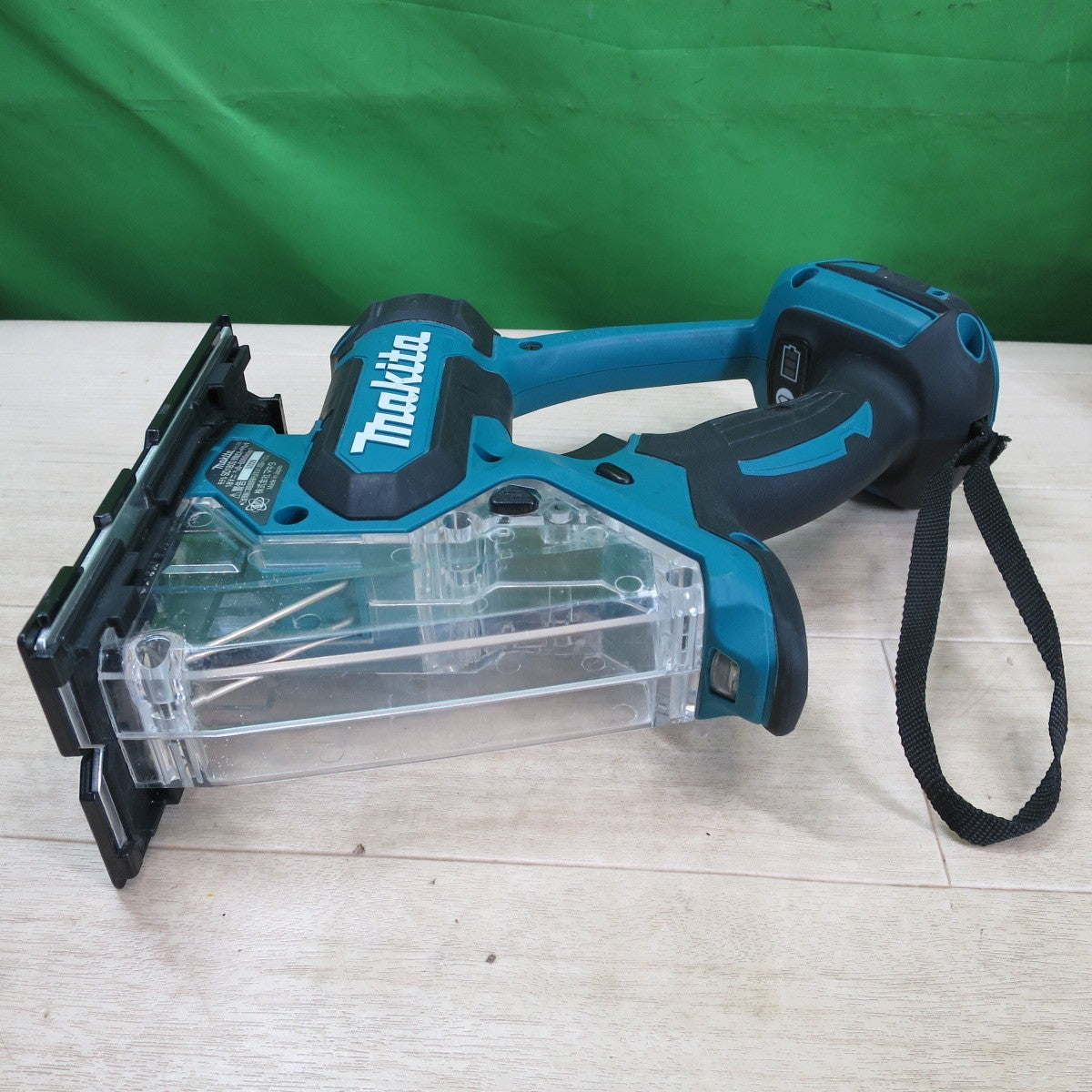 キレイ☆マキタ 充電式 ボードカッタ SD180D 電動 工具 切断機 コードレス ボード カッター 18V makita☆