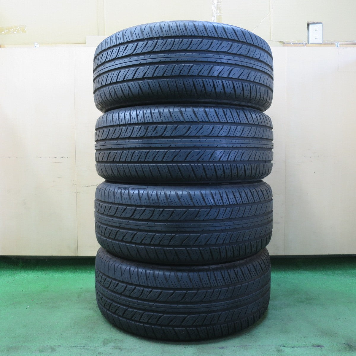 バリ溝！キレイ！9.5分★トヨタ ランクル 200 ZX 純正 285/50R20 ダンロップ PT2A グラントレック 20インチ PCD150/5H★5070204イノ