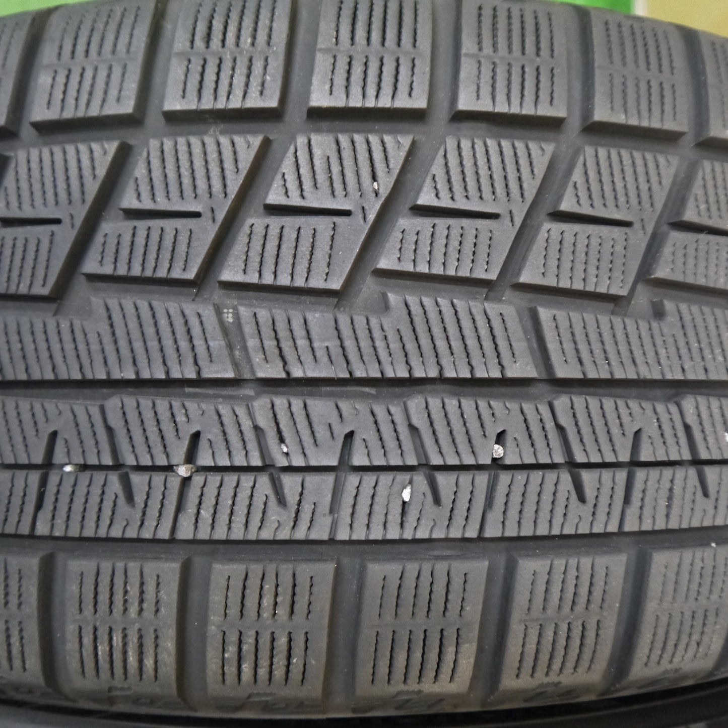 バリ溝！キレイ！9.5分★ベンツ 等 EUROTECH 225/45R18 スタッドレス ヨコハマ アイスガード iG60 ユーロテック 18インチ PCD112/5H★5041808Hス