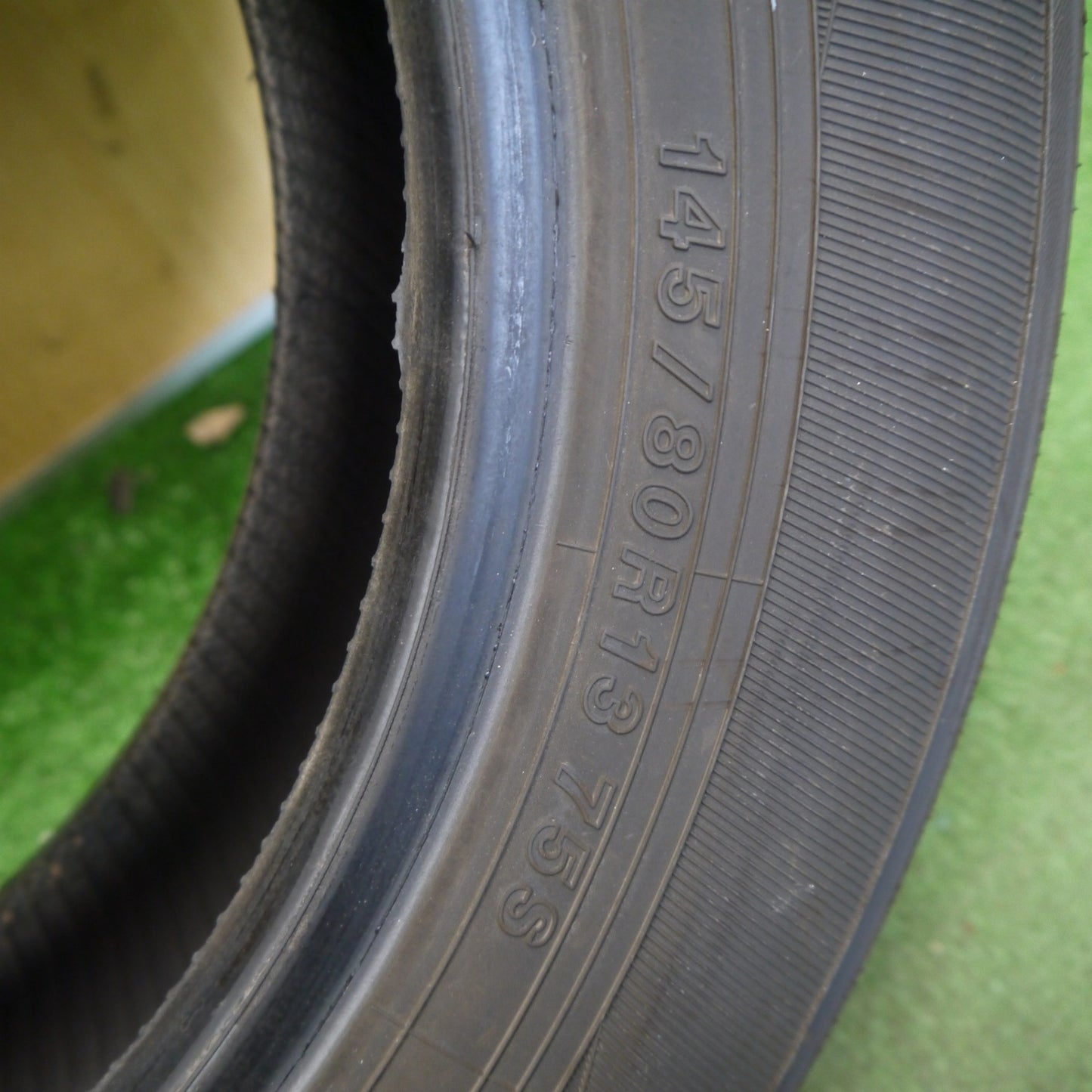 2本価格！24年★145/80R13 ヨコハマ BluEarth-ES ES32 ブルーアース 13インチ タイヤ N-BOX ラパン ココア キャンバス タント ウェイク 等★6061509Hノタ