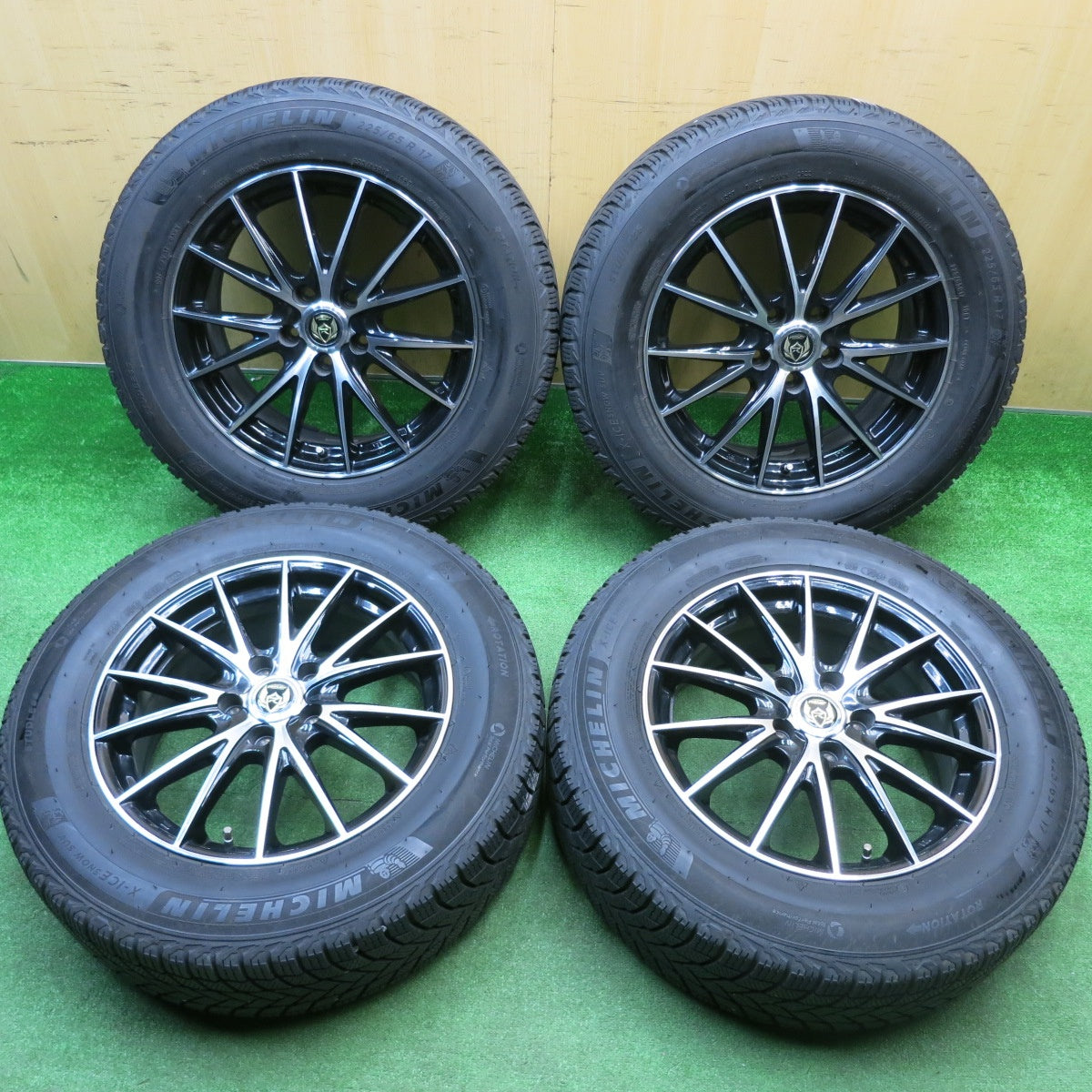 バリ溝！22年！9分★スタッドレス 225/65R17 ミシュラン X-ICE SNOW SUV RiZLEY ライツレー 17インチ PCD114.3/5H★5120609HAス