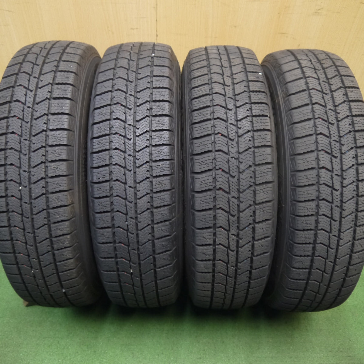 バリ溝！25年！9.5分以上◎スタッドレス 155/80R13 トーヨー オブザーブ GIZ3 JOKER ジョーカー 13インチ PCD100/4H◎6092901Hス