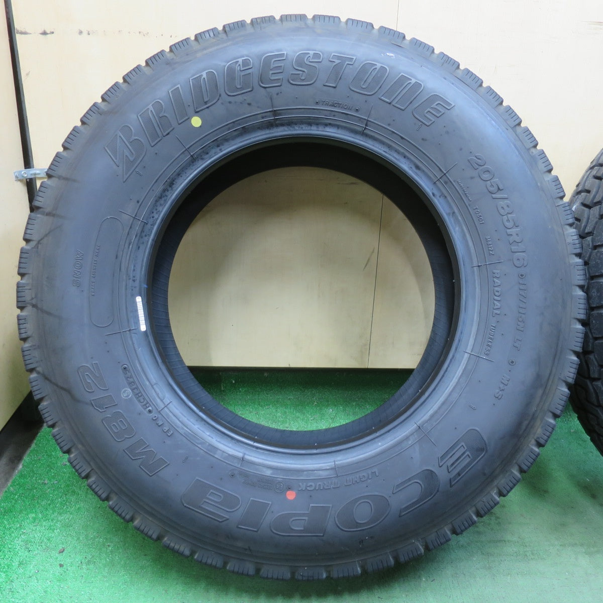 ほぼ未使用！25年！6本★トラック バス タイヤ 205/85R16 117/115N ブリヂストン エコピア M812 ミックス オールシーズン 16インチ★6013108イスタ